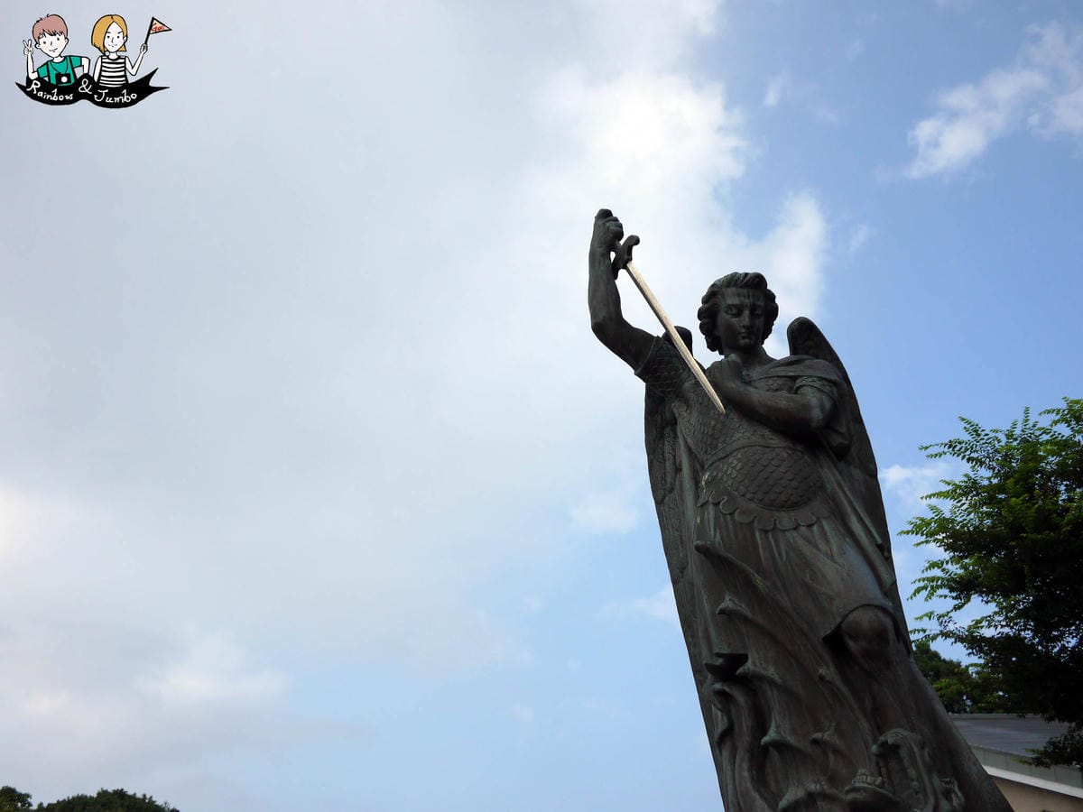 女子修道院 女子修道院