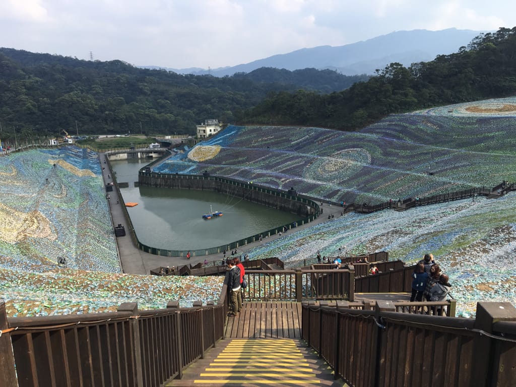 【基隆信義|基隆景點】滿地星空草原點點~星空草原(擁恆文創園 【基隆信義|基隆景點】滿地星空草原點點~星空草原(擁恆文創園