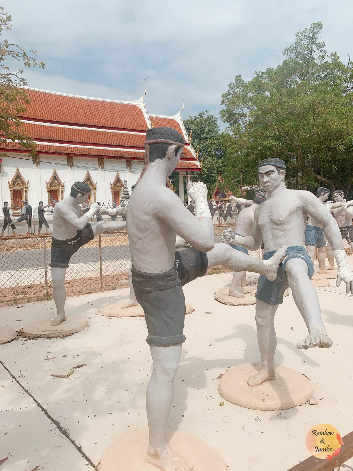 2019 泰國曼谷Rainbow放風之旅｜參觀樹中廟(Wat