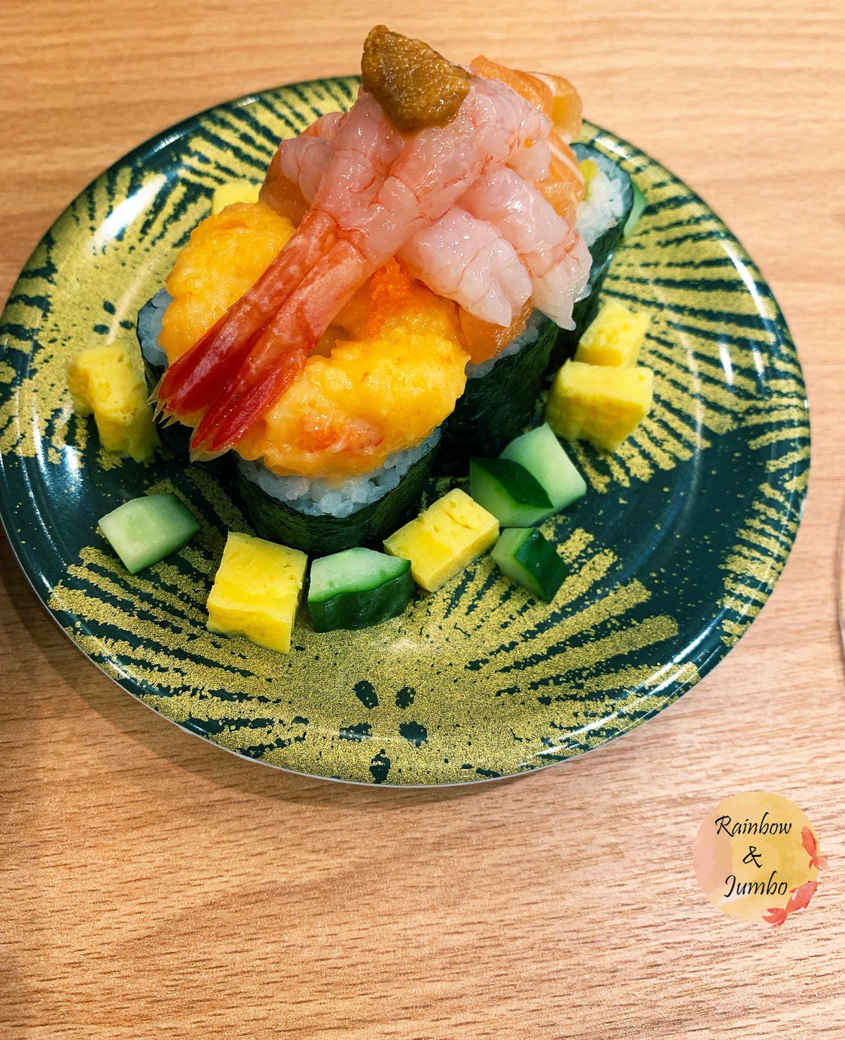 【不專業食記】台北大同|日本人氣合點壽司,給你滿滿的鮭魚~真 【不專業食記】台北大同|日本人氣合點壽司,給你滿滿的鮭魚~真