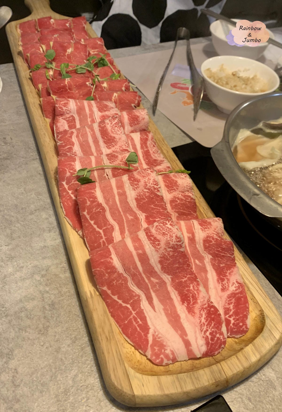【不專業食記】台北中山|天棧鍋物澎派海陸雙拼,推薦壽星來體驗 【不專業食記】台北中山|天棧鍋物澎派海陸雙拼,推薦壽星來體驗