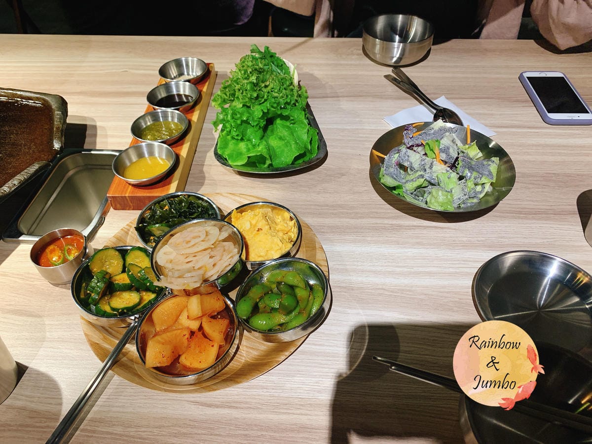 【不專業食記】台北大安|《燒酒烤烤豬》韓式燒烤餐廳,貼心全程 【不專業食記】台北大安|《燒酒烤烤豬》韓式燒烤餐廳,貼心全程