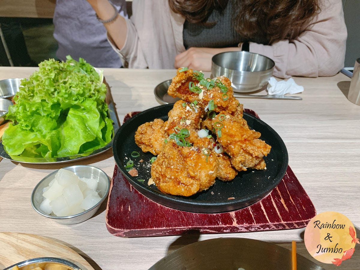 【不專業食記】台北大安|《燒酒烤烤豬》韓式燒烤餐廳,貼心全程 【不專業食記】台北大安|《燒酒烤烤豬》韓式燒烤餐廳,貼心全程
