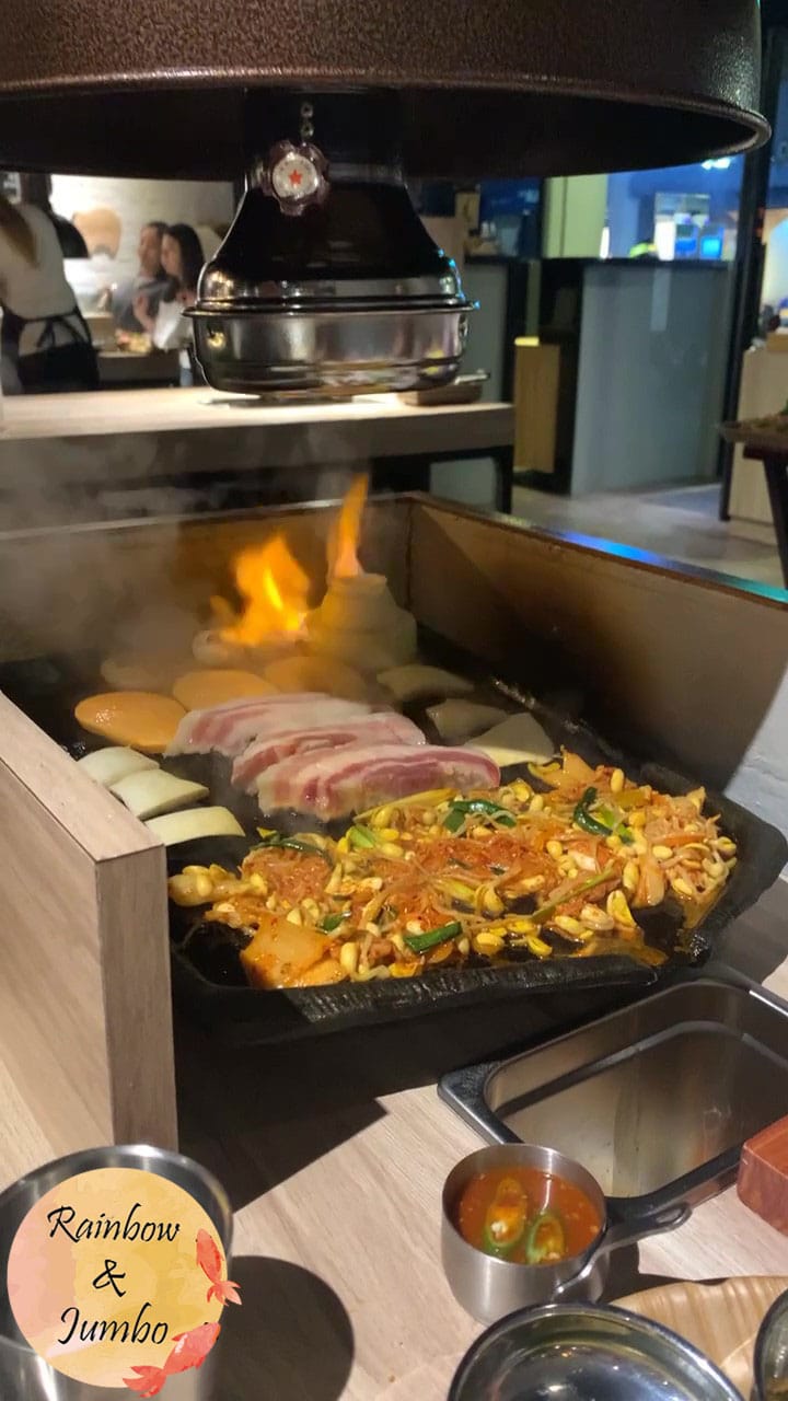 【不專業食記】台北大安|《燒酒烤烤豬》韓式燒烤餐廳,貼心全程 【不專業食記】台北大安|《燒酒烤烤豬》韓式燒烤餐廳,貼心全程