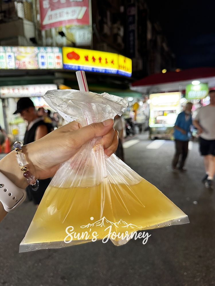【台北旅遊|台北萬華】跟著白老師《街頭美食鬥士》吃台北,廣西街夜市、泉州街|台北夜市推薦 - 第11張圖 【台北旅遊|台北萬華】跟著白老師《街頭美食鬥士》吃台北,廣西街夜市、泉州街|台北夜市推薦