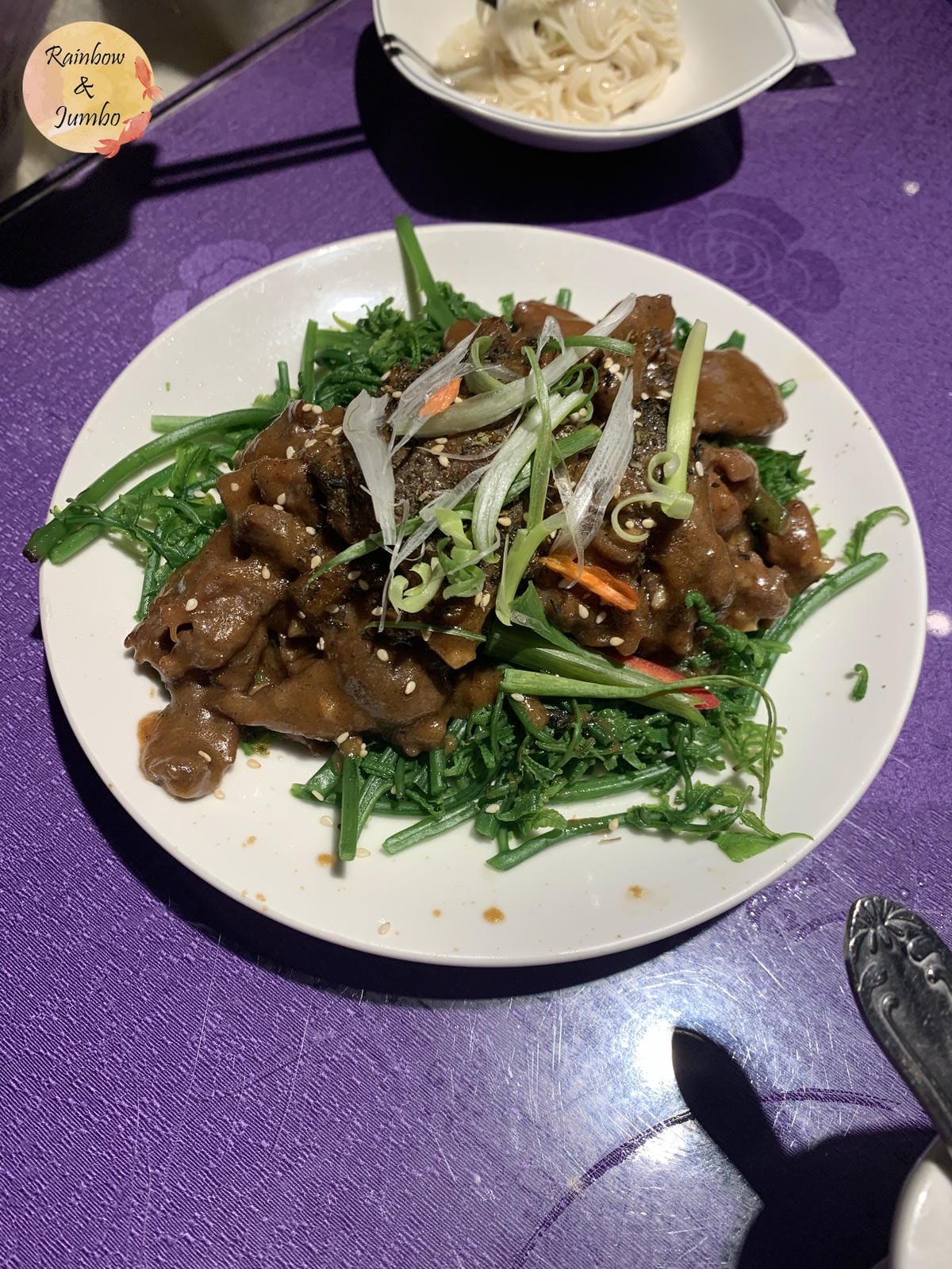 【不專業食記】台北木柵|四哥的店(本店)貓空景觀餐廳,以茶做 【不專業食記】台北木柵|四哥的店(本店)貓空景觀餐廳,以茶做