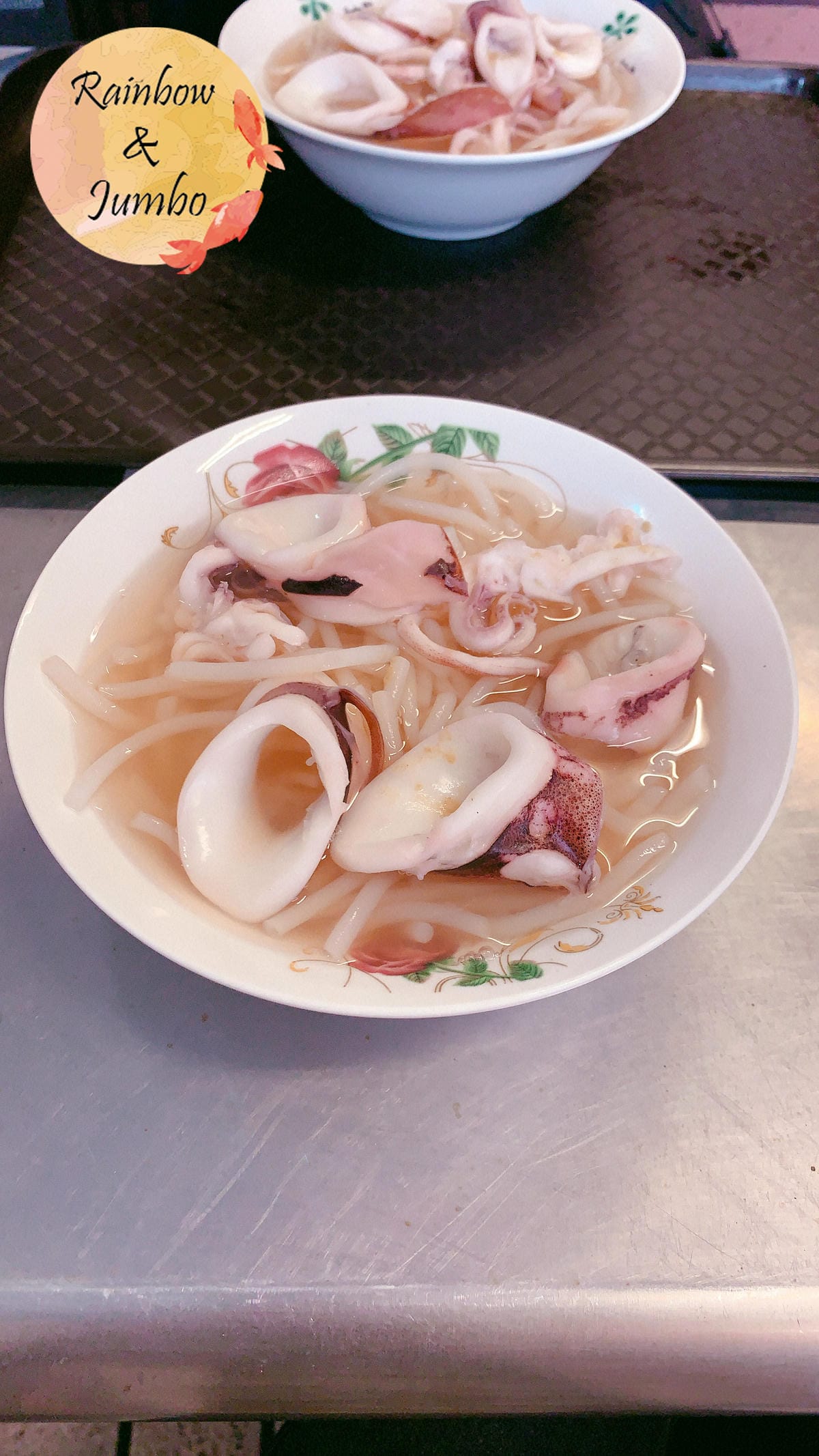 【不專業食記】台南中西|永樂市場內的 臺南味葉家小卷米粉,小 【不專業食記】台南中西|永樂市場內的 臺南味葉家小卷米粉,小