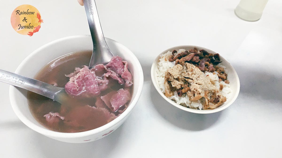 【不專業食記】台南中西|康樂街牛肉湯,原汁原味又清甜,早上1 【不專業食記】台南中西|康樂街牛肉湯,原汁原味又清甜,早上1