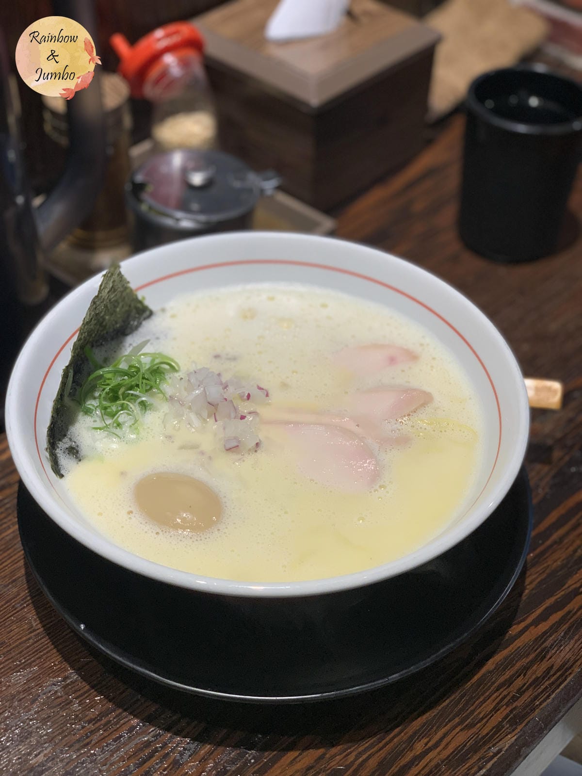 【不專業食記】新北三重|麵屋道樂日式拉麵店,每日限量海老雞白 【不專業食記】新北三重|麵屋道樂日式拉麵店,每日限量海老雞白