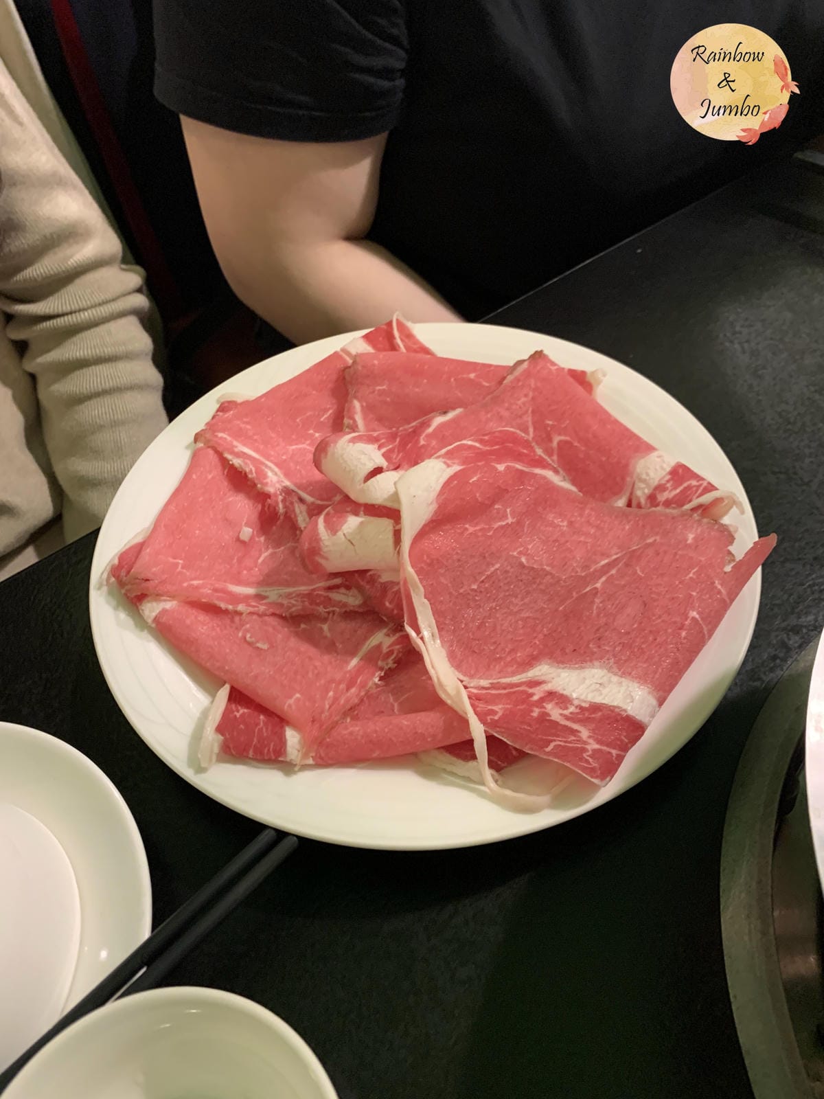 【不專業食記】台北中山|香港私宅打邊爐火鍋餐廳,隱身公寓的復 【不專業食記】台北中山|香港私宅打邊爐火鍋餐廳,隱身公寓的復