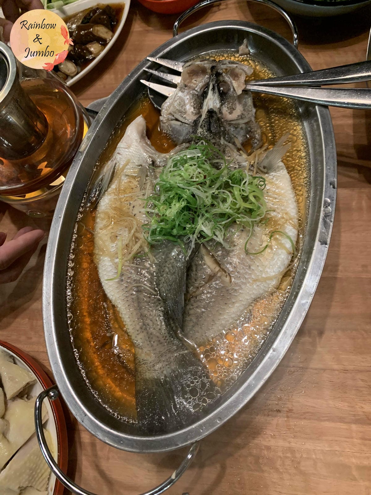 【不專業食記】台北信義|真心台菜X香茅廚泰式餐廳,台泰美食合 【不專業食記】台北信義|真心台菜X香茅廚泰式餐廳,台泰美食合