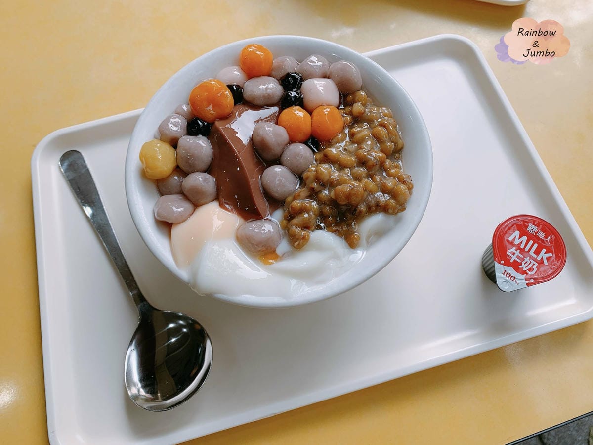 【不專業食記】新北三重|三重人的在地老甜點店~傳統集美三色布 【不專業食記】新北三重|三重人的在地老甜點店~傳統集美三色布