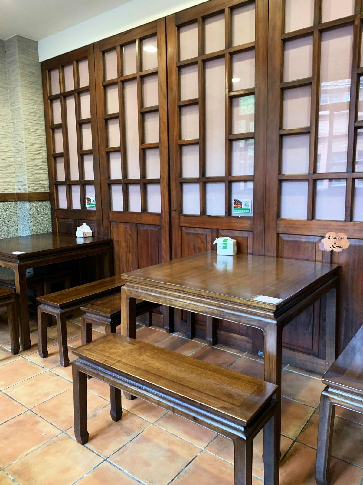 【不專業食記】新北深坑|「深坑大樹下」爆食豆腐、北一綠豆沙牛 【不專業食記】新北深坑|「深坑大樹下」爆食豆腐、北一綠豆沙牛