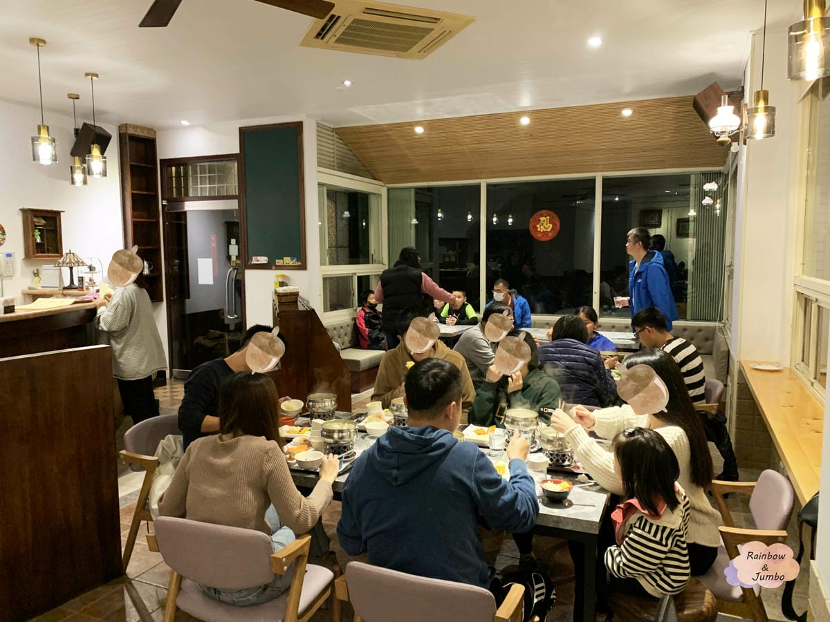 【不專業食記】花蓮|花蓮優俐咖啡館~住宅區內的超香濃純牛奶鍋 【不專業食記】花蓮|花蓮優俐咖啡館~住宅區內的超香濃純牛奶鍋