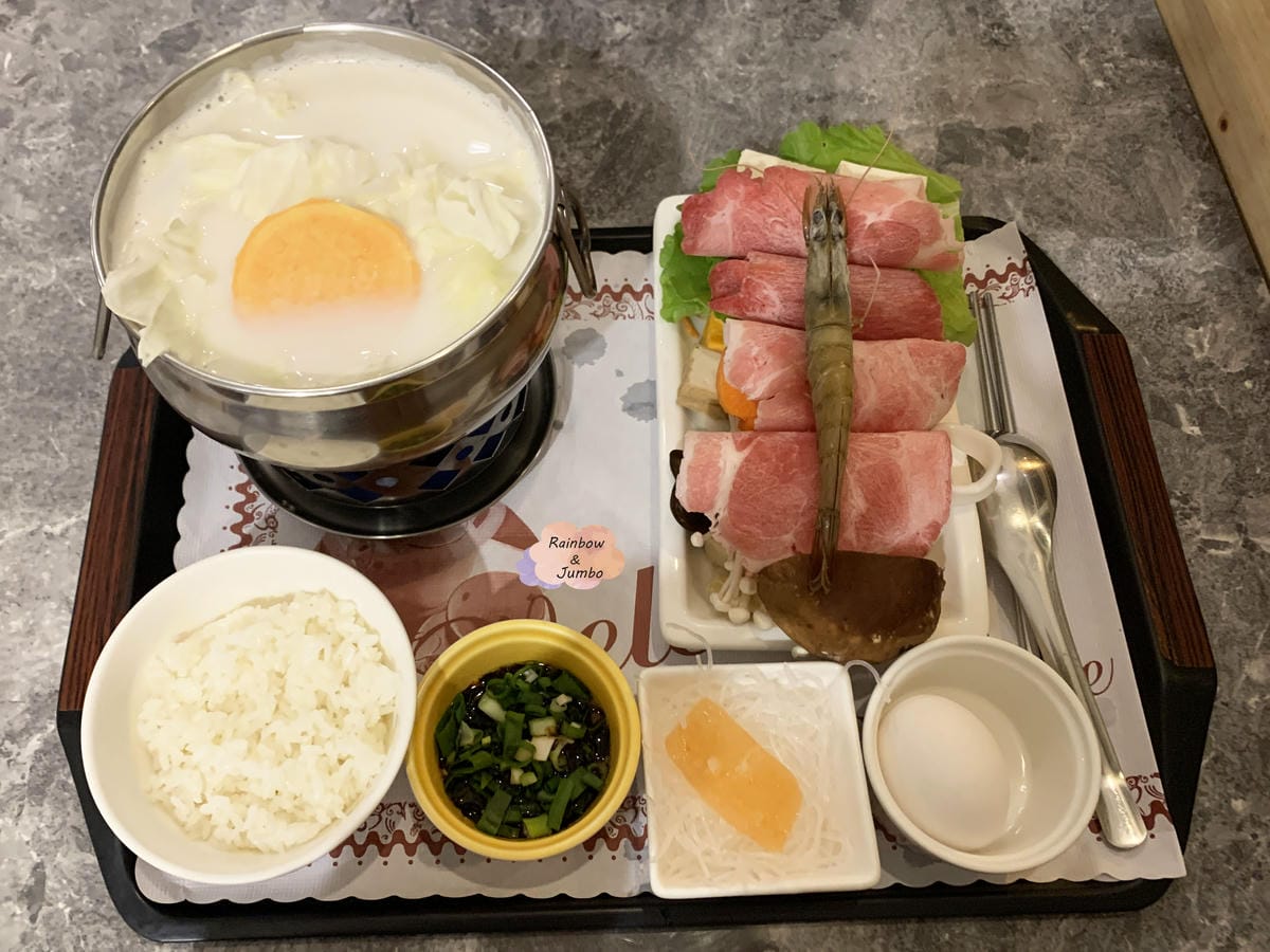 【不專業食記】花蓮|花蓮優俐咖啡館~住宅區內的超香濃純牛奶鍋 【不專業食記】花蓮|花蓮優俐咖啡館~住宅區內的超香濃純牛奶鍋
