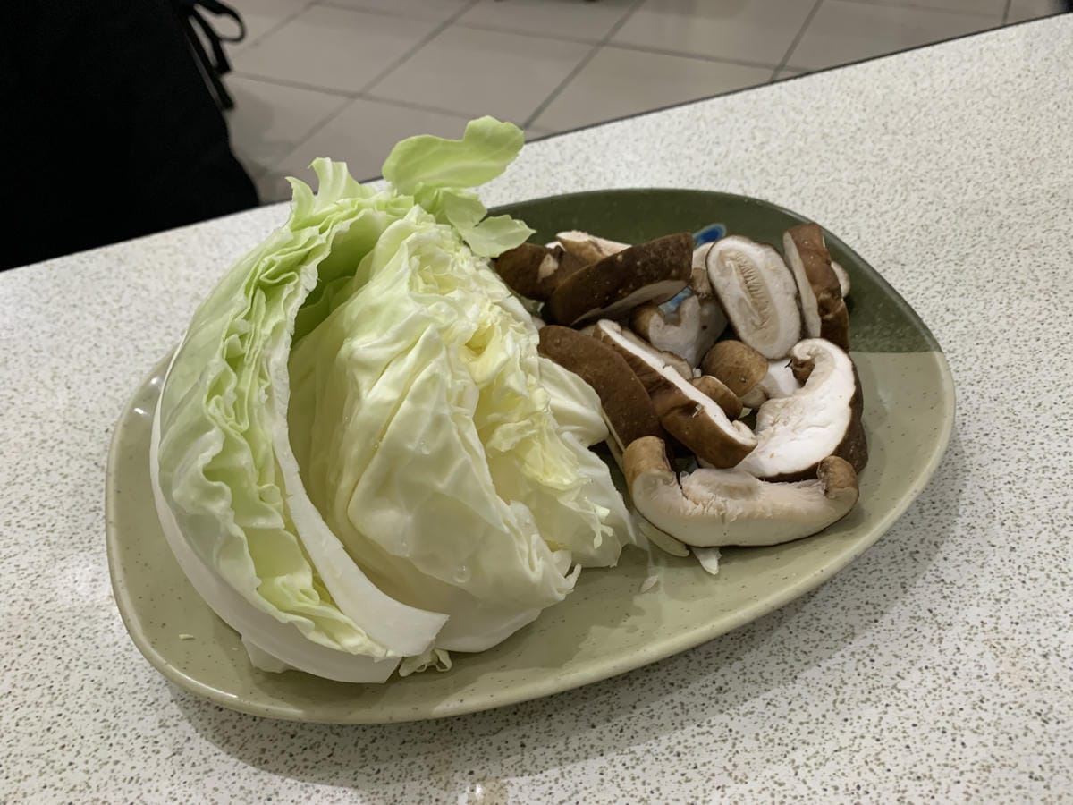 【不專業食記】台北大同|大頭鴨薑母鴨~雙連捷運站附近平價的冬 【不專業食記】台北大同|大頭鴨薑母鴨~雙連捷運站附近平價的冬