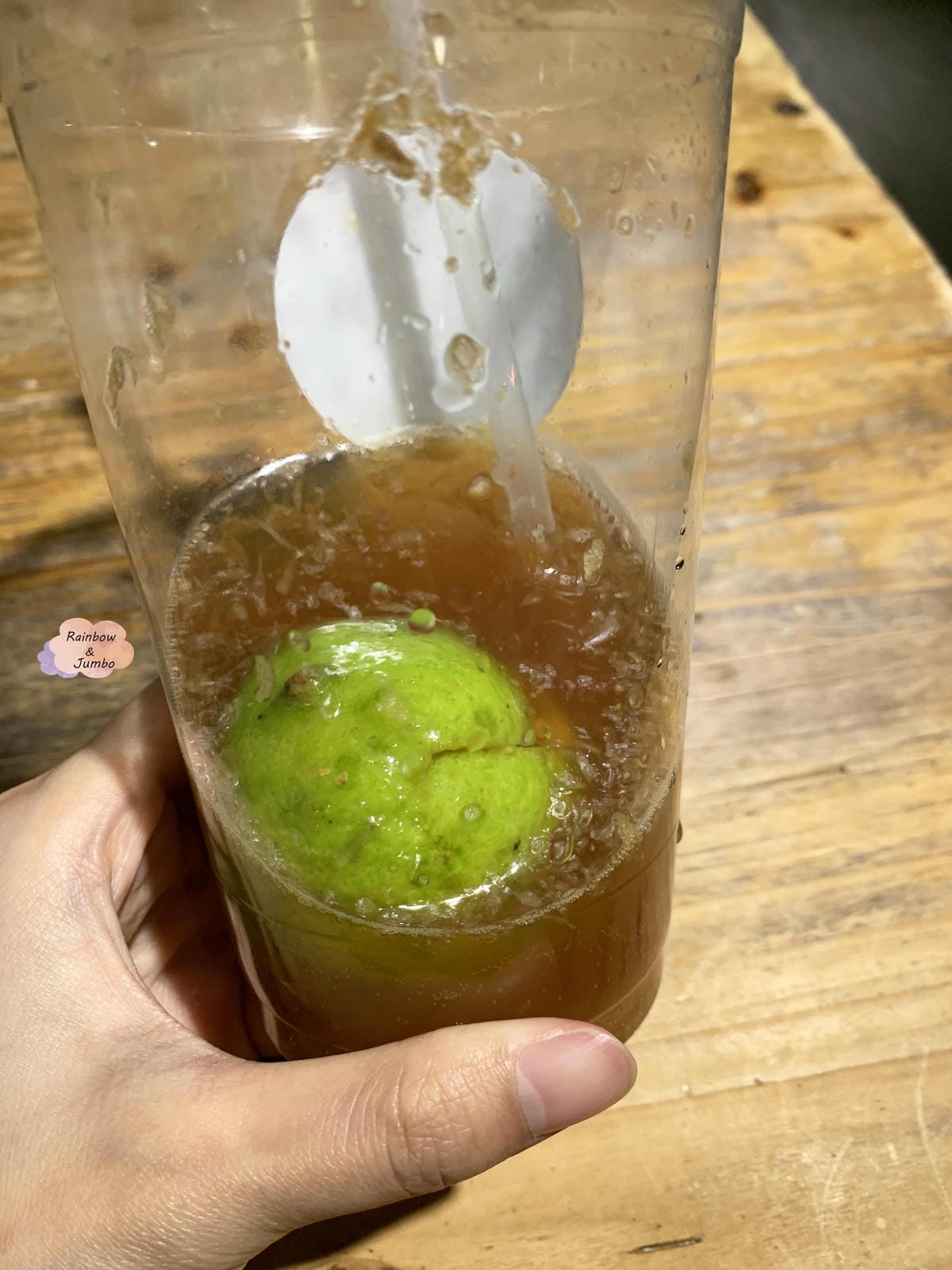 【不專業食記】花蓮|「約伯賞茶」花蓮每日限量冰涼炸彈檸檬茶, 【不專業食記】花蓮|「約伯賞茶」花蓮每日限量冰涼炸彈檸檬茶,