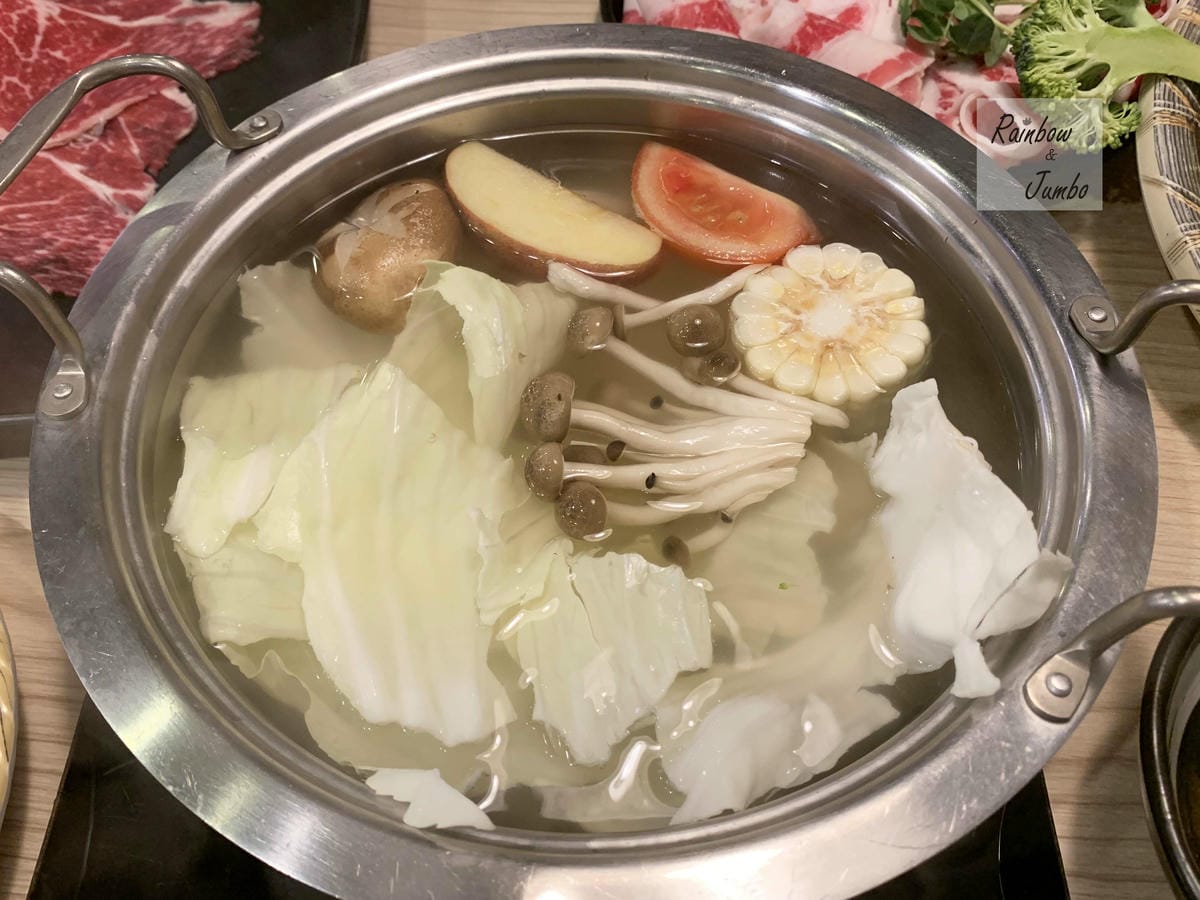 【不專業食記】台北士林|牛棒碗安GOBO精緻鍋物~激推自熬的 【不專業食記】台北士林|牛棒碗安GOBO精緻鍋物~激推自熬的