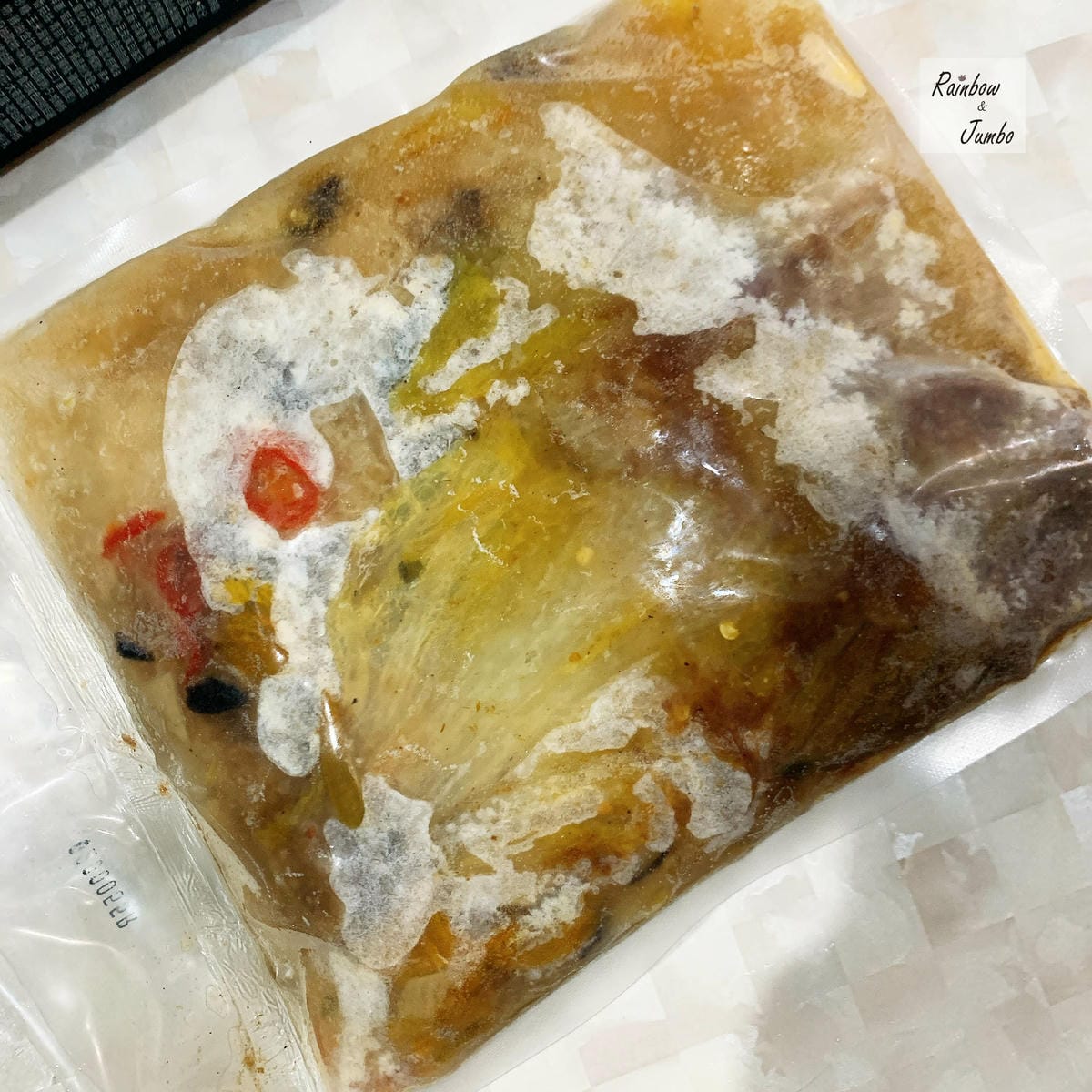 【不專業食記】宅配開箱|老媽家|胡椒豬肚雞+香辣沙鍋菜,一次 【不專業食記】宅配開箱|老媽家|胡椒豬肚雞+香辣沙鍋菜,一次