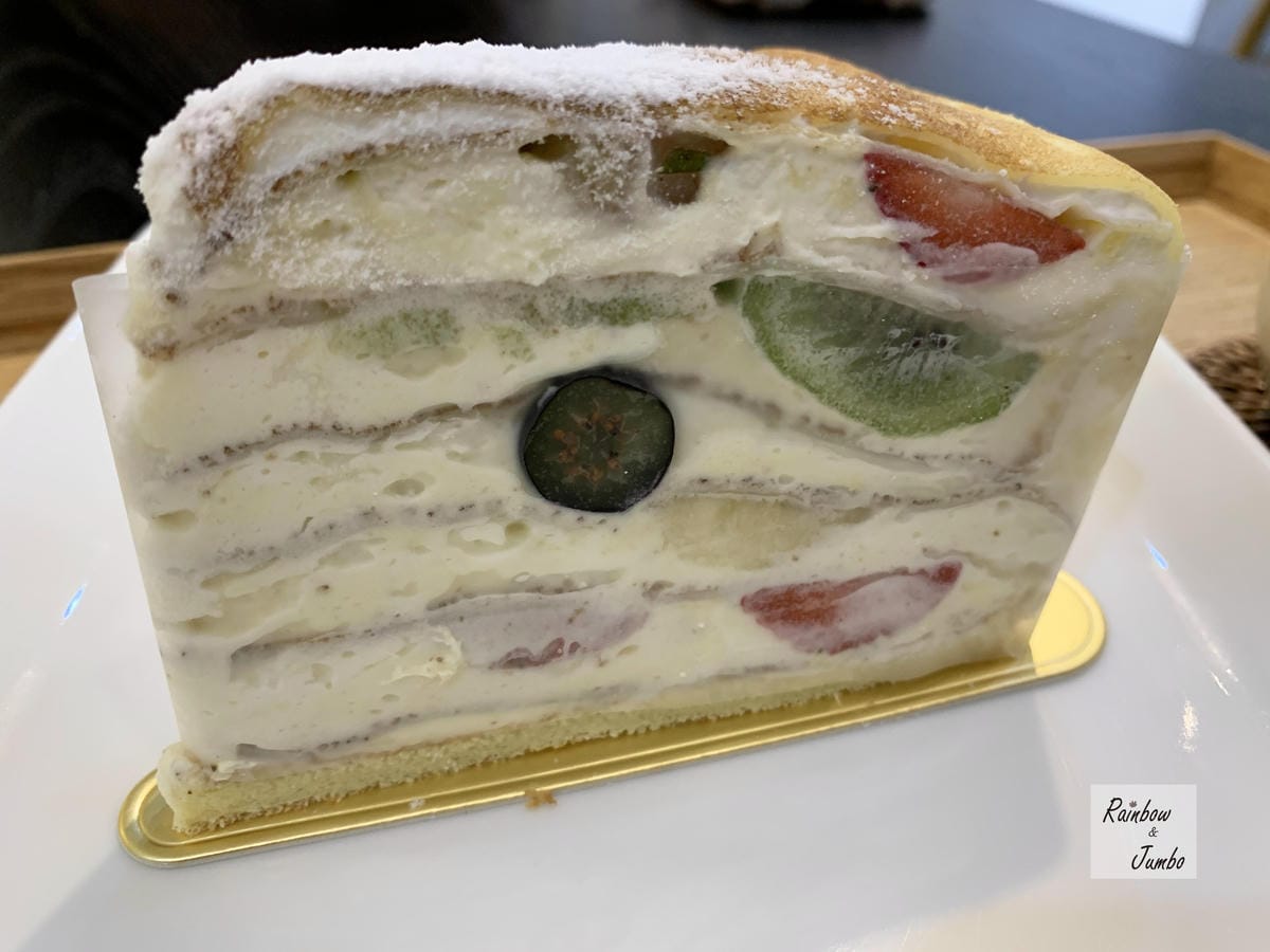 【不專業食記】台北大安|日式甜點折田菓鋪~不膩口的千層水果蛋 【不專業食記】台北大安|日式甜點折田菓鋪~不膩口的千層水果蛋