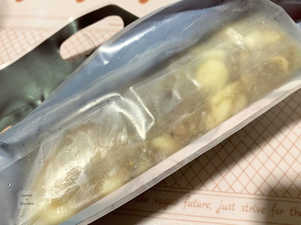 【不專業食記】全聯開箱|火鍋開箱|卜蜂美味堂蒜蒜雞湯~暖鍋必 【不專業食記】全聯開箱|火鍋開箱|卜蜂美味堂蒜蒜雞湯~暖鍋必