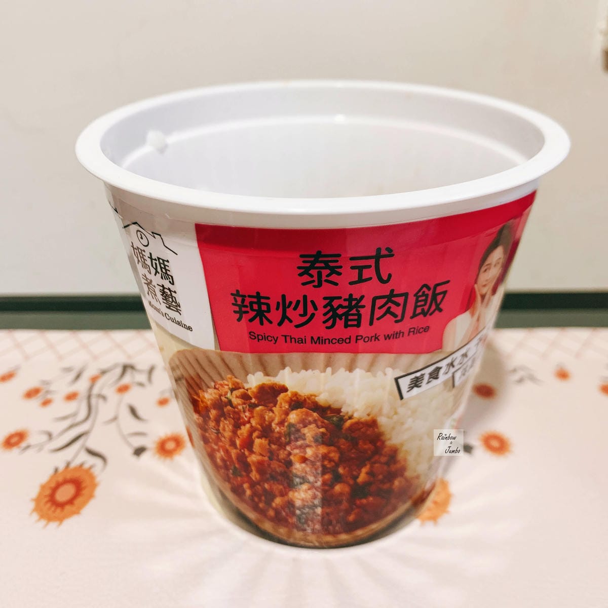 【不專業食記】超商開箱|全家超商聯名系列~美食水水千千共同研 【不專業食記】超商開箱|全家超商聯名系列~美食水水千千共同研
