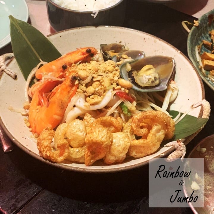 【不專業食記】台南東區|Nest de 后院泰式餐廳,去不了 【不專業食記】台南東區|Nest de 后院泰式餐廳,去不了