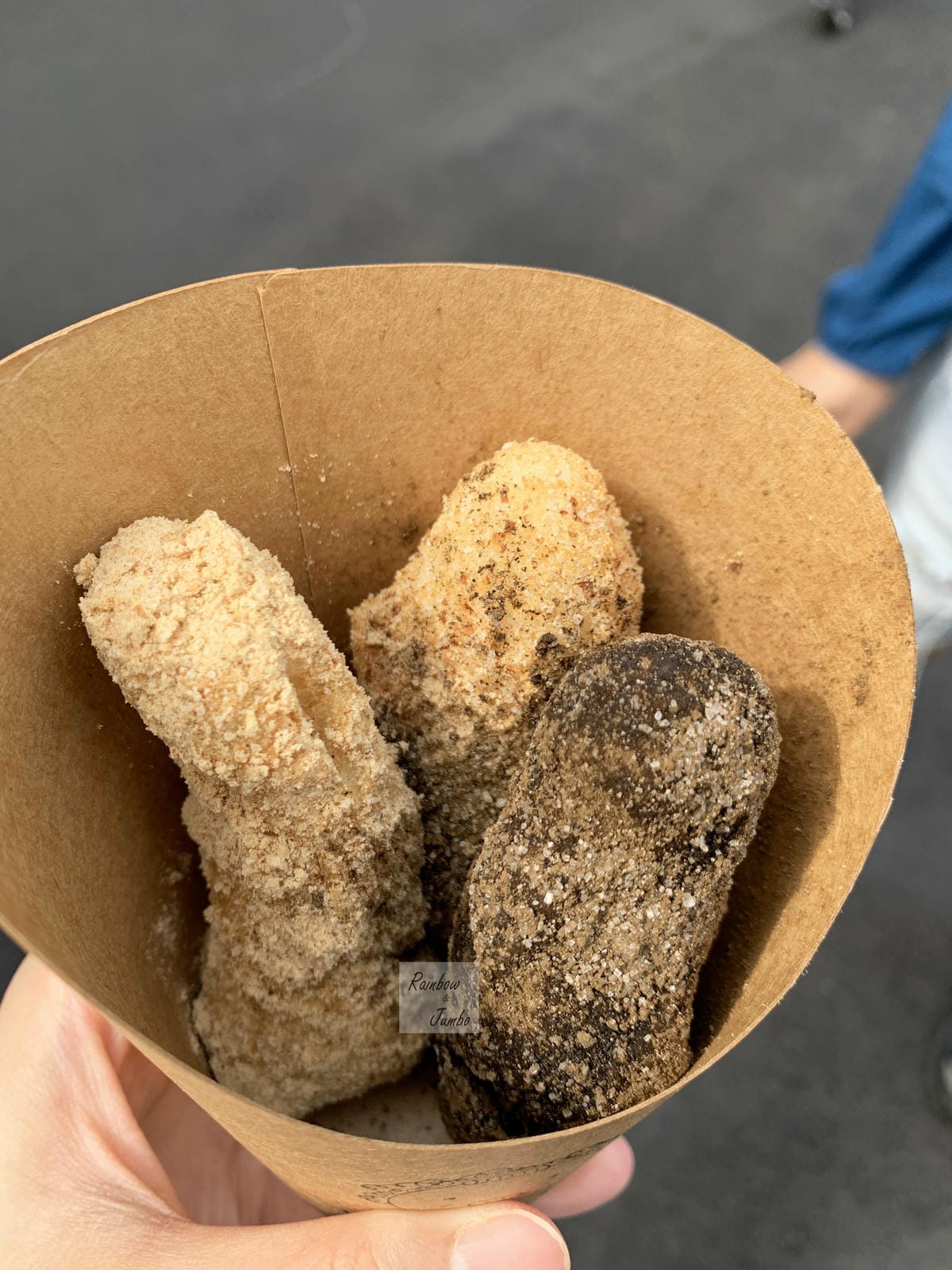 【不專業食記】台北大同|迪化街內的古早味點心「迪母ㄟ白糖粿」 【不專業食記】台北大同|迪化街內的古早味點心「迪母ㄟ白糖粿」