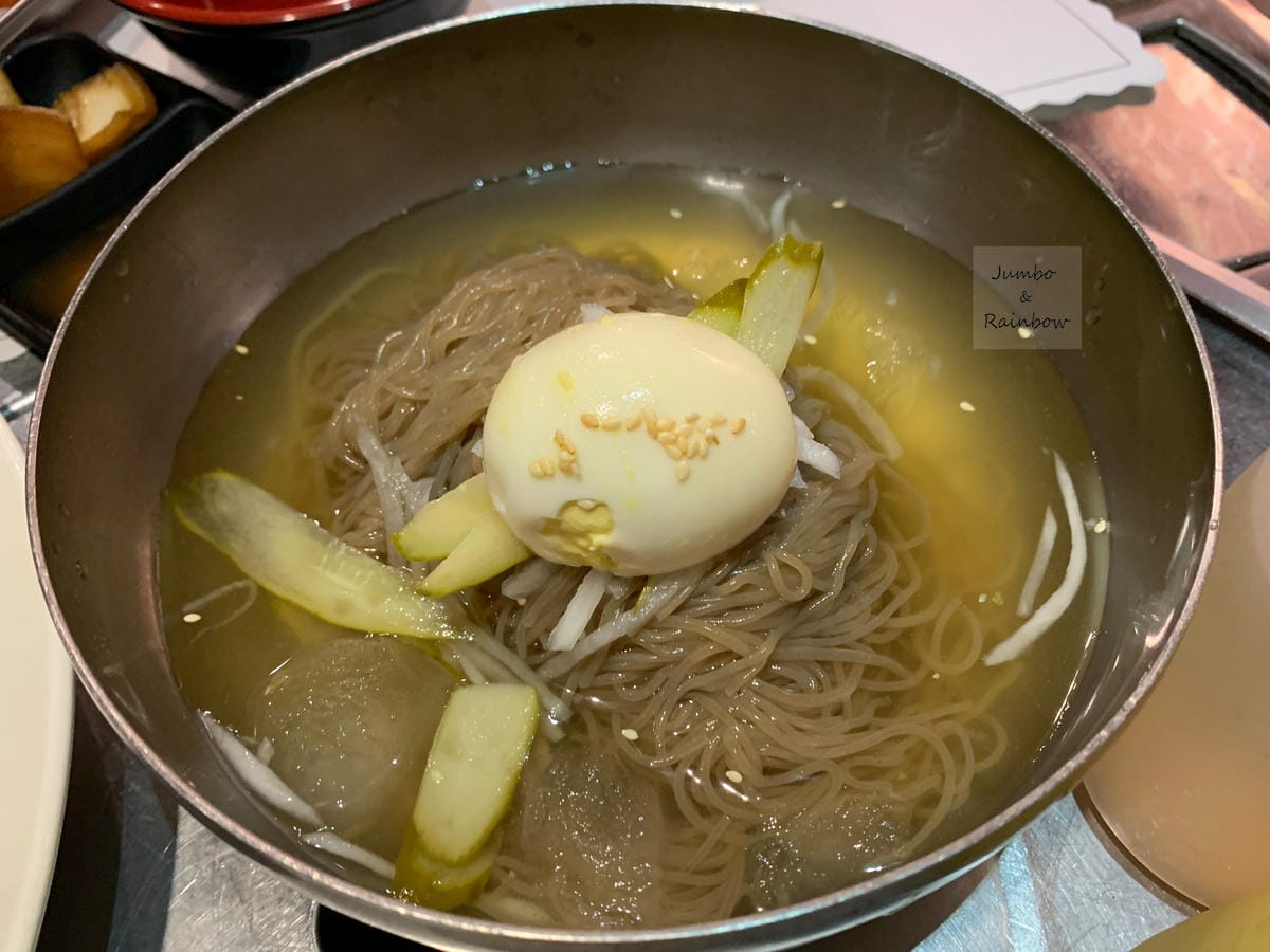 【不專業食記】台北松山|韓食堂二訪,台北也能吃到韓國豬腳|台 【不專業食記】台北松山|韓食堂二訪,台北也能吃到韓國豬腳|台