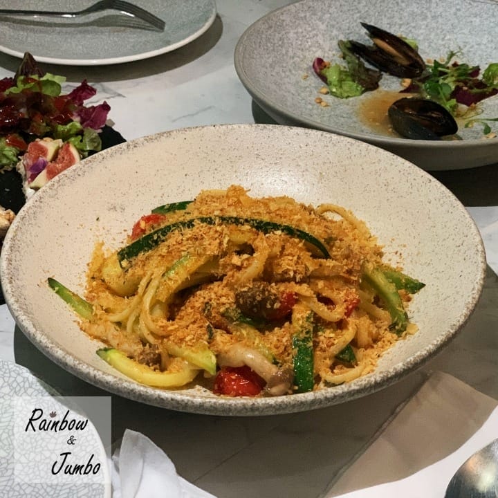 【不專業食記】台北大安|Cosmic Bistro小宇宙餐酒 【不專業食記】台北大安|Cosmic Bistro小宇宙餐酒
