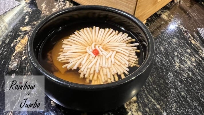【不專業食記】台北大安|二本松涮涮屋,木曜4超玩推薦的火鍋界 【不專業食記】台北大安|二本松涮涮屋,木曜4超玩推薦的火鍋界
