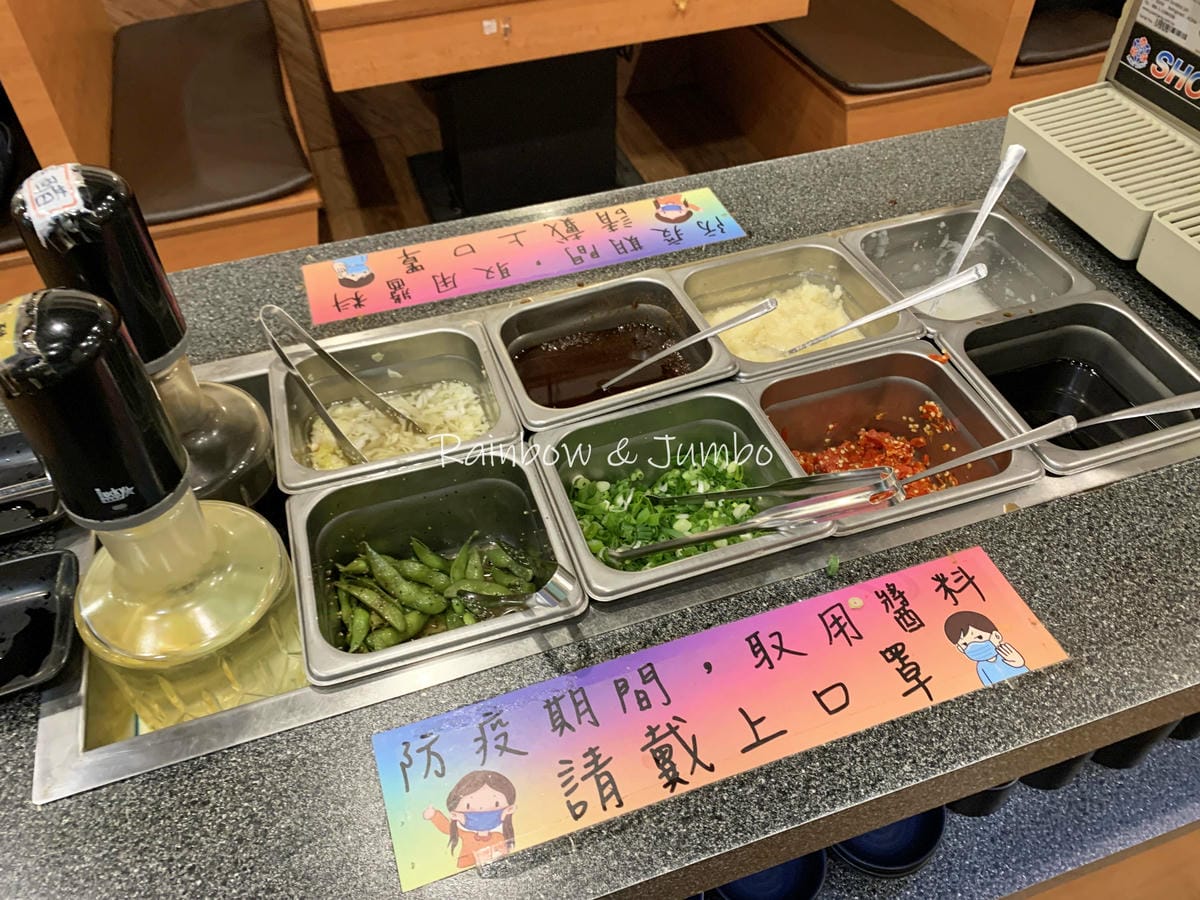 【不專業食記】台北內湖|農耕車石頭火鍋|推薦涮涮鍋湯底,有泡 【不專業食記】台北內湖|農耕車石頭火鍋|推薦涮涮鍋湯底,有泡