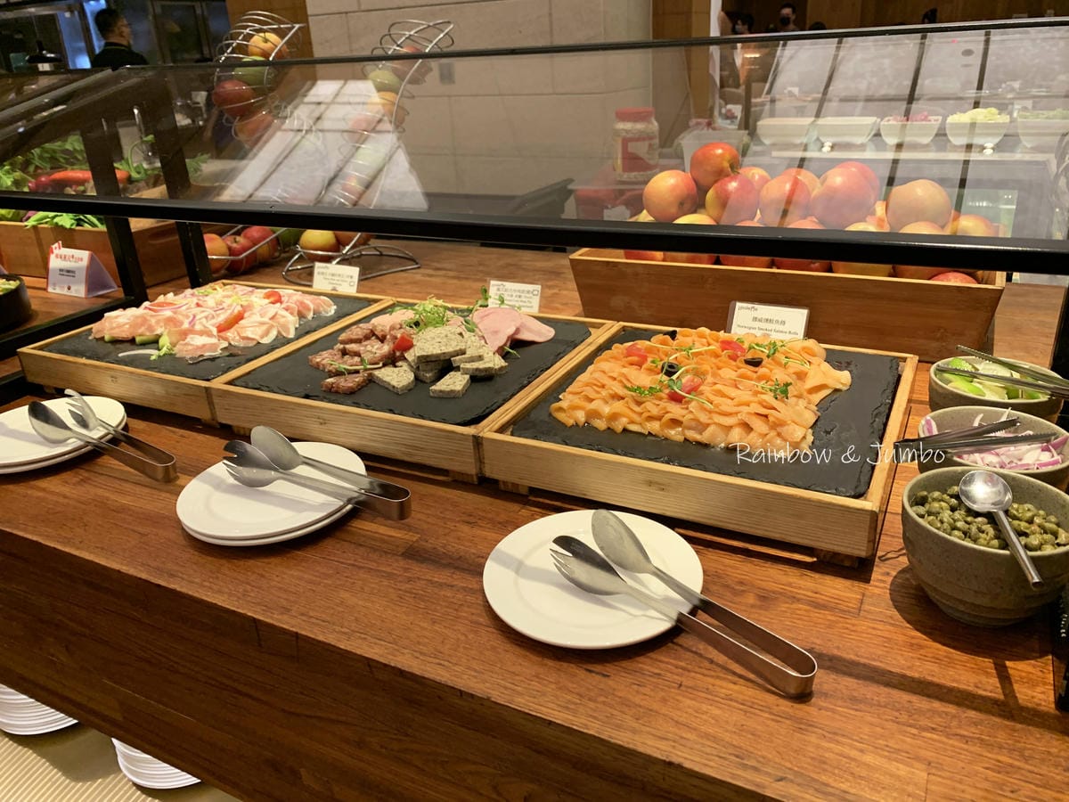 【不專業食記】台北中山|台北美福大飯店palette彩匯自助 【不專業食記】台北中山|台北美福大飯店palette彩匯自助