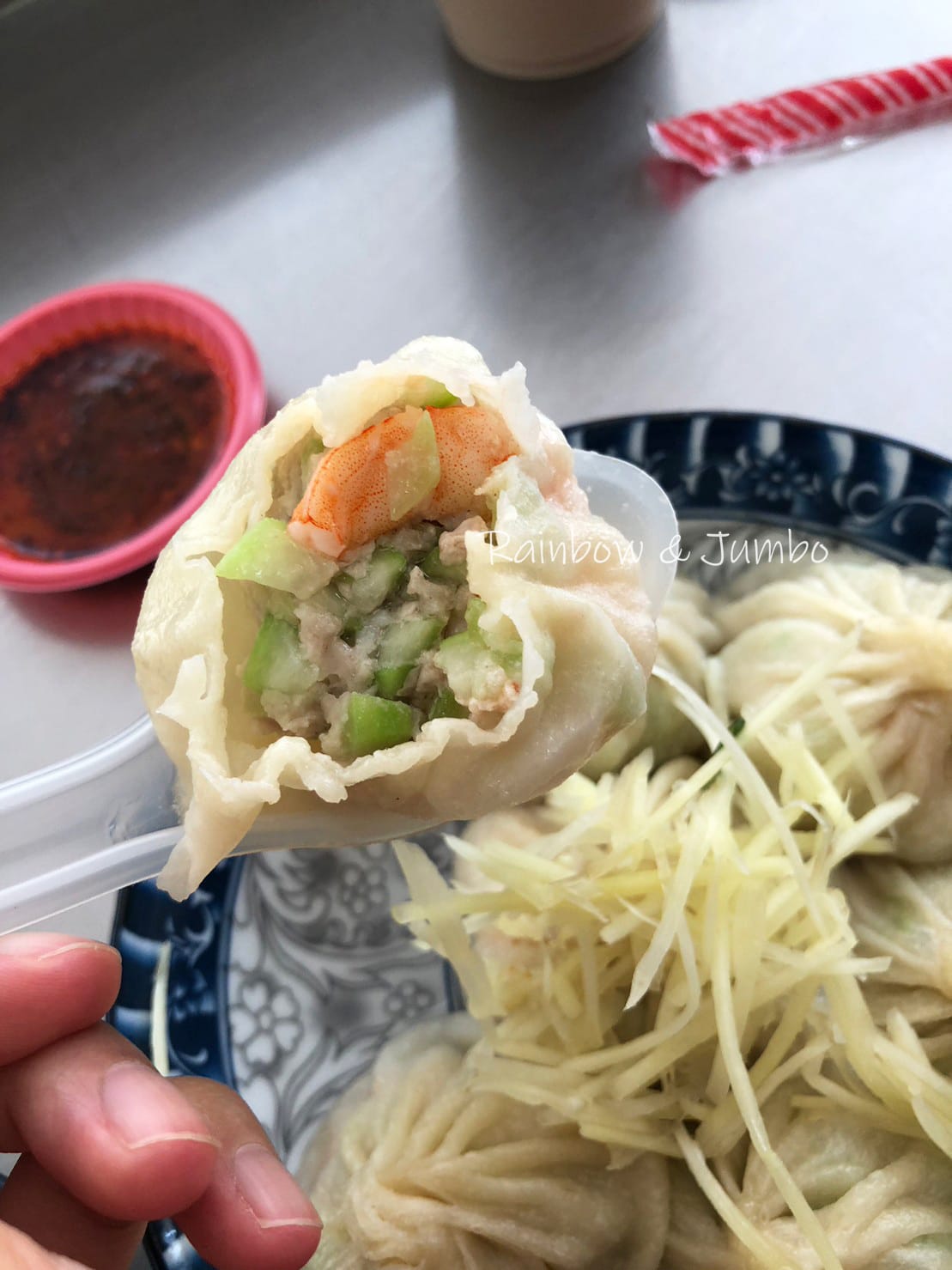 【彰化美食】莊手工鮮肉湯包|秀傳醫院旁的排隊爆汁湯包,手工鮮 【彰化美食】莊手工鮮肉湯包|秀傳醫院旁的排隊爆汁湯包,手工鮮