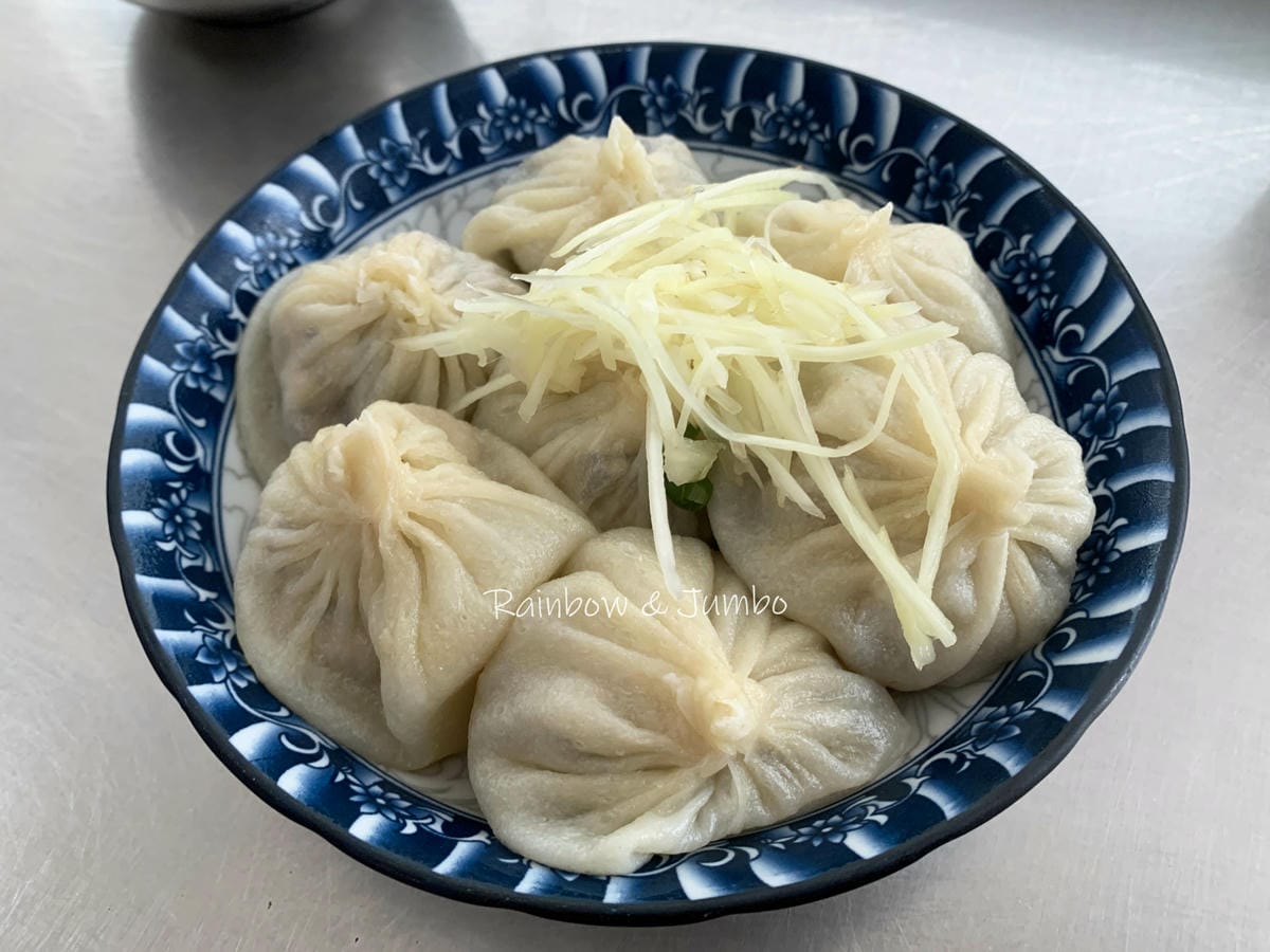 【彰化美食】莊手工鮮肉湯包|秀傳醫院旁的排隊爆汁湯包,手工鮮 【彰化美食】莊手工鮮肉湯包|秀傳醫院旁的排隊爆汁湯包,手工鮮