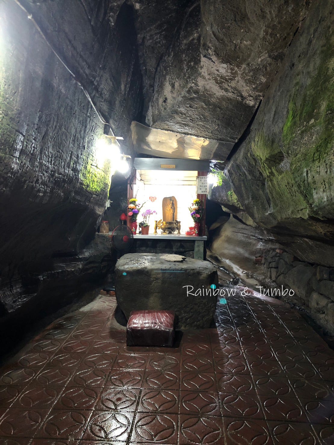 【基隆中正|基隆景點】基隆仙洞巖、佛手洞|海蝕洞穴中的佛教奇 【基隆中正|基隆景點】基隆仙洞巖、佛手洞|海蝕洞穴中的佛教奇