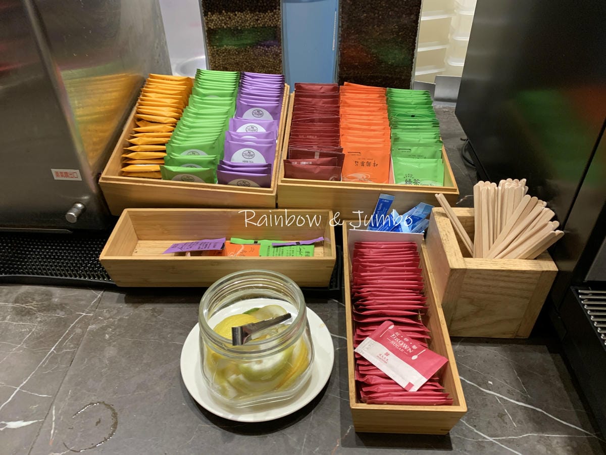 【不專業食記】台北大安|漢來海港餐廳敦化店必吃牛肉湯、鮮蝦、 【不專業食記】台北大安|漢來海港餐廳敦化店必吃牛肉湯、鮮蝦、