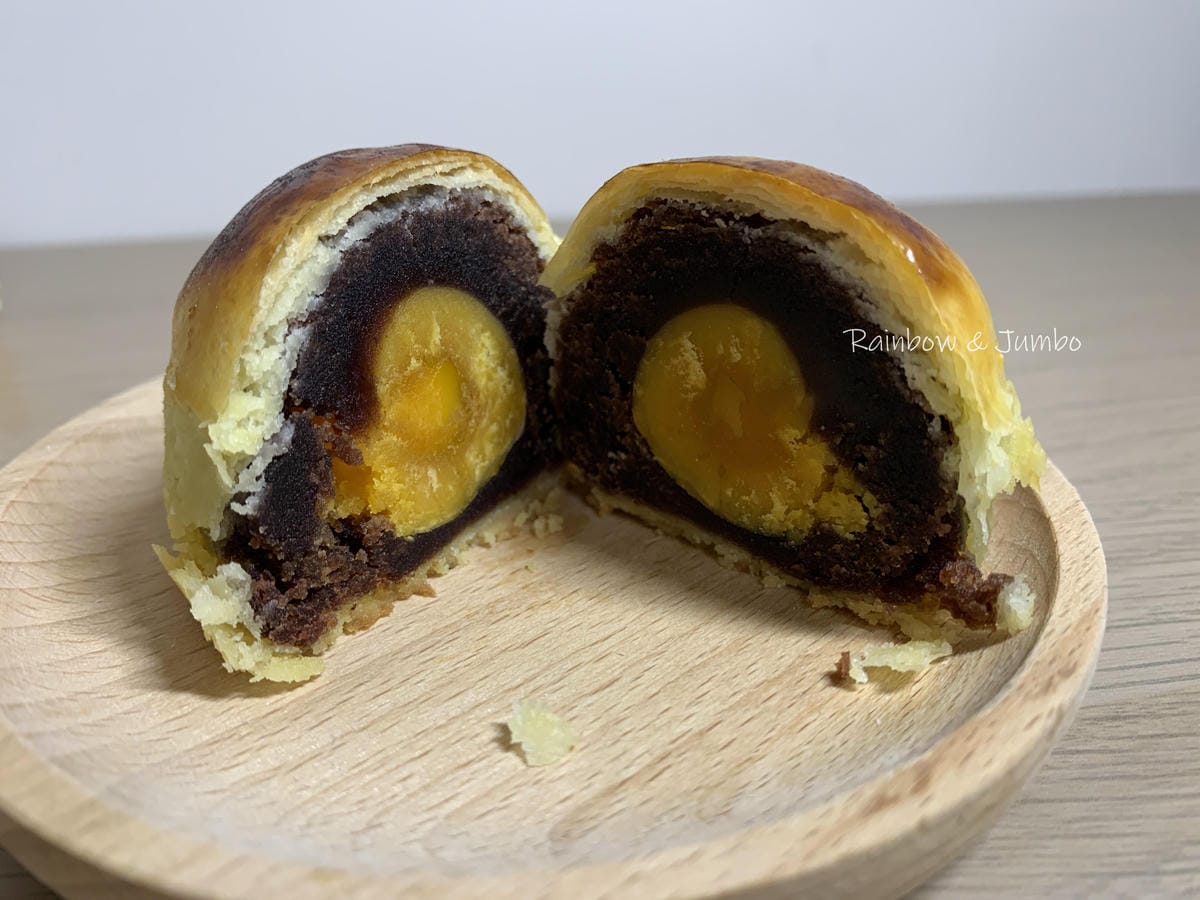 【不專業食記】(二更)禮盒開箱|香格禮坊|台中知名蛋黃酥的家 【不專業食記】(二更)禮盒開箱|香格禮坊|台中知名蛋黃酥的家