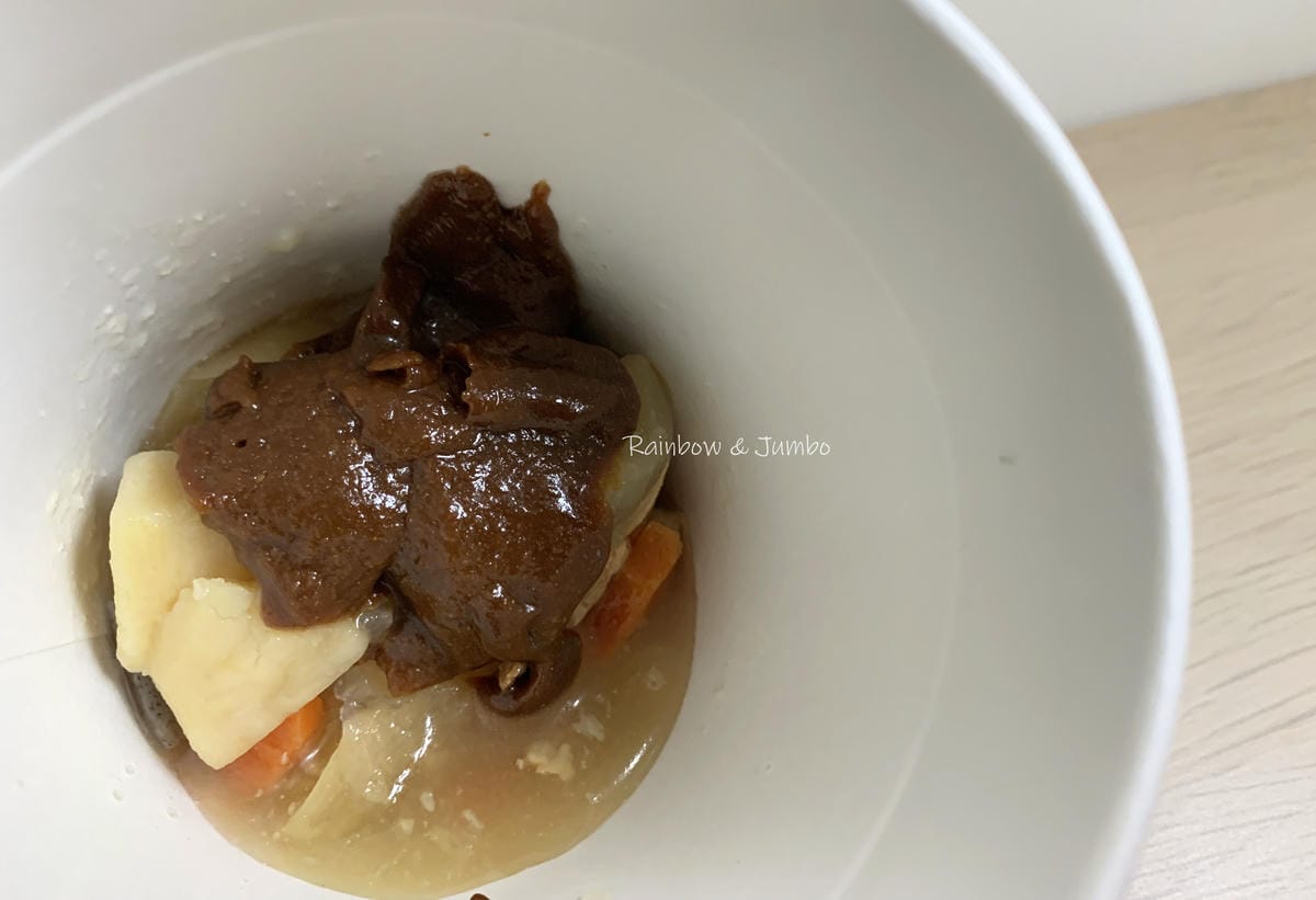 【不專業食記】超商開箱|日本全家蛤蜊味噌湯、日本全家豬肉風味 【不專業食記】超商開箱|日本全家蛤蜊味噌湯、日本全家豬肉風味