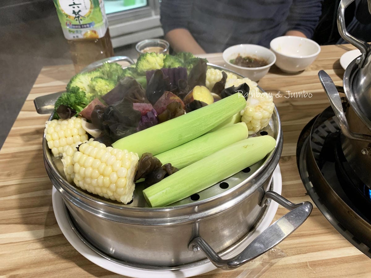 【不專業食記】台北內湖｜蒸霸王東湖店｜找城市內的新鮮海鮮就在