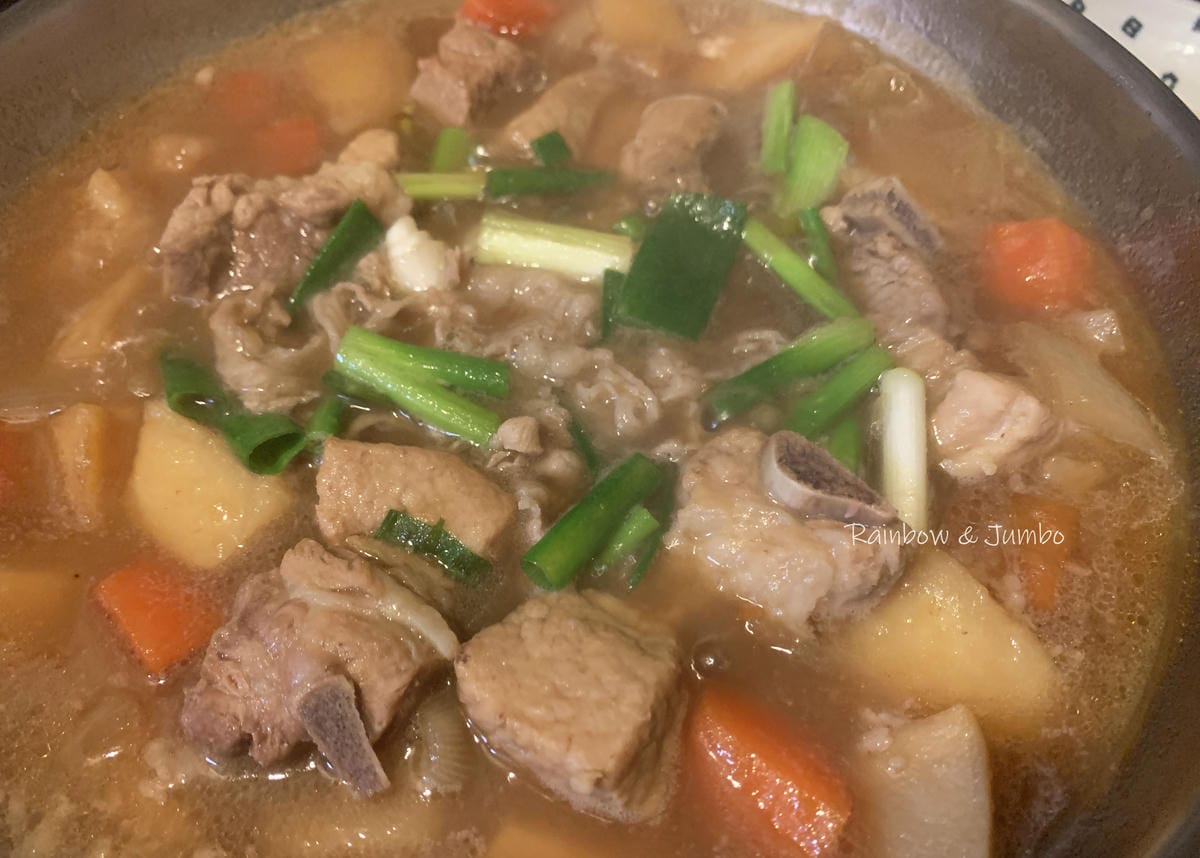 【不專業食記】超商開箱|全家Fami煮煮開箱|馬鈴薯燉牛肉| 【不專業食記】超商開箱|全家Fami煮煮開箱|馬鈴薯燉牛肉|