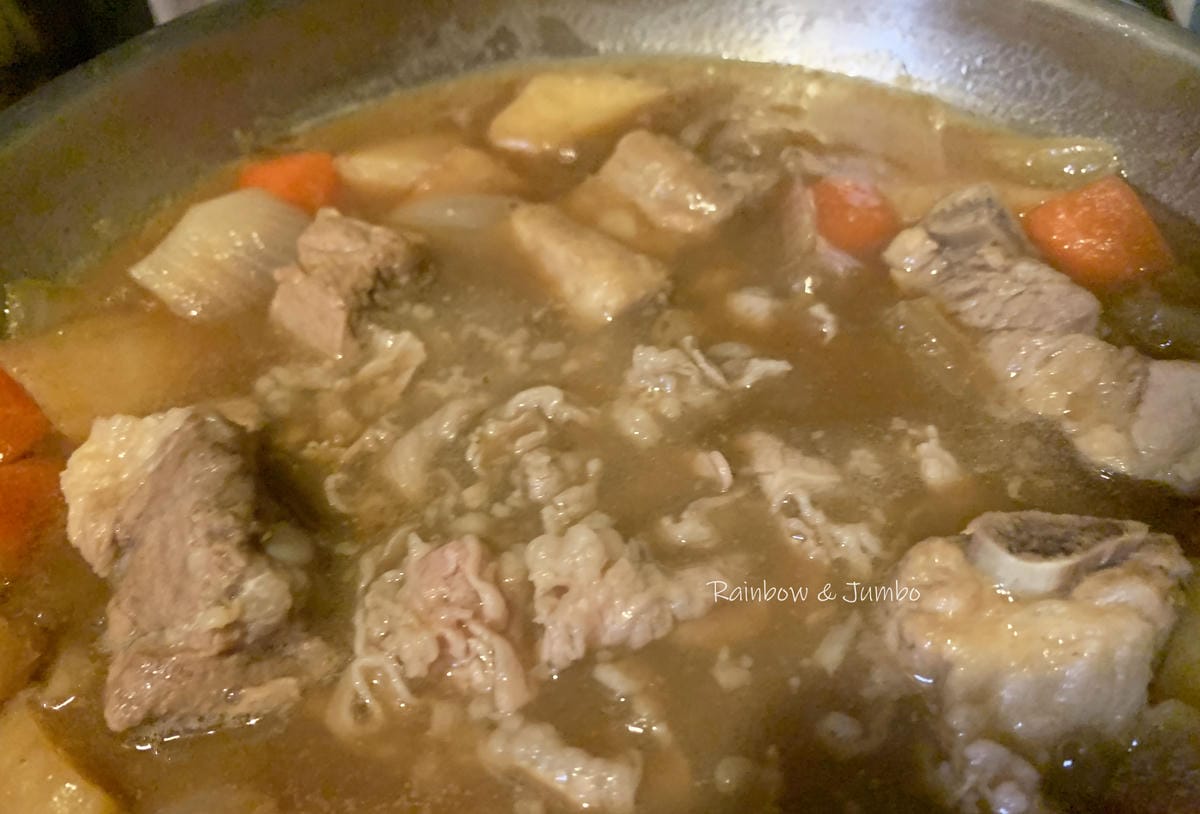 【不專業食記】超商開箱|全家Fami煮煮開箱|馬鈴薯燉牛肉| 【不專業食記】超商開箱|全家Fami煮煮開箱|馬鈴薯燉牛肉|