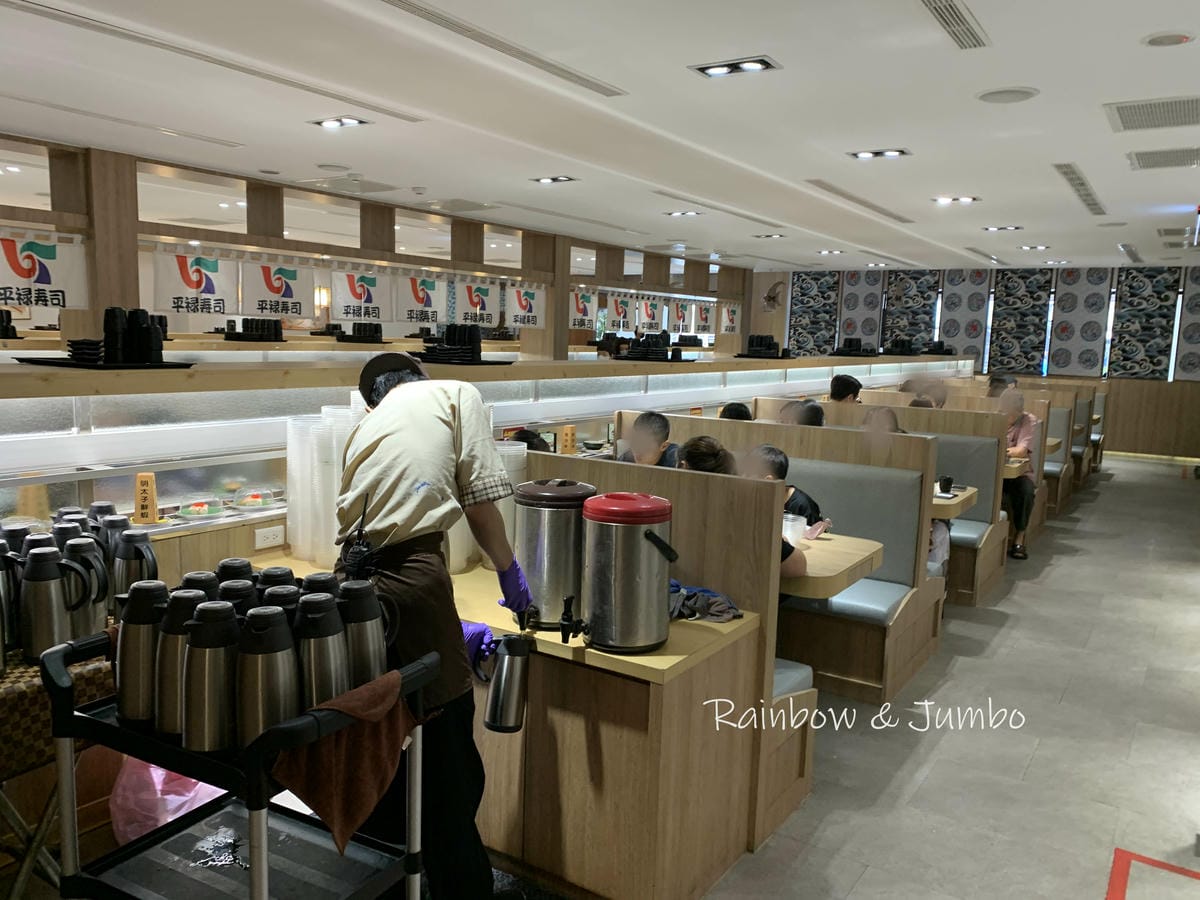 【不專業食記】台中北區|平祿壽司五權店|台中超強平價迴轉壽司 【不專業食記】台中北區|平祿壽司五權店|台中超強平價迴轉壽司