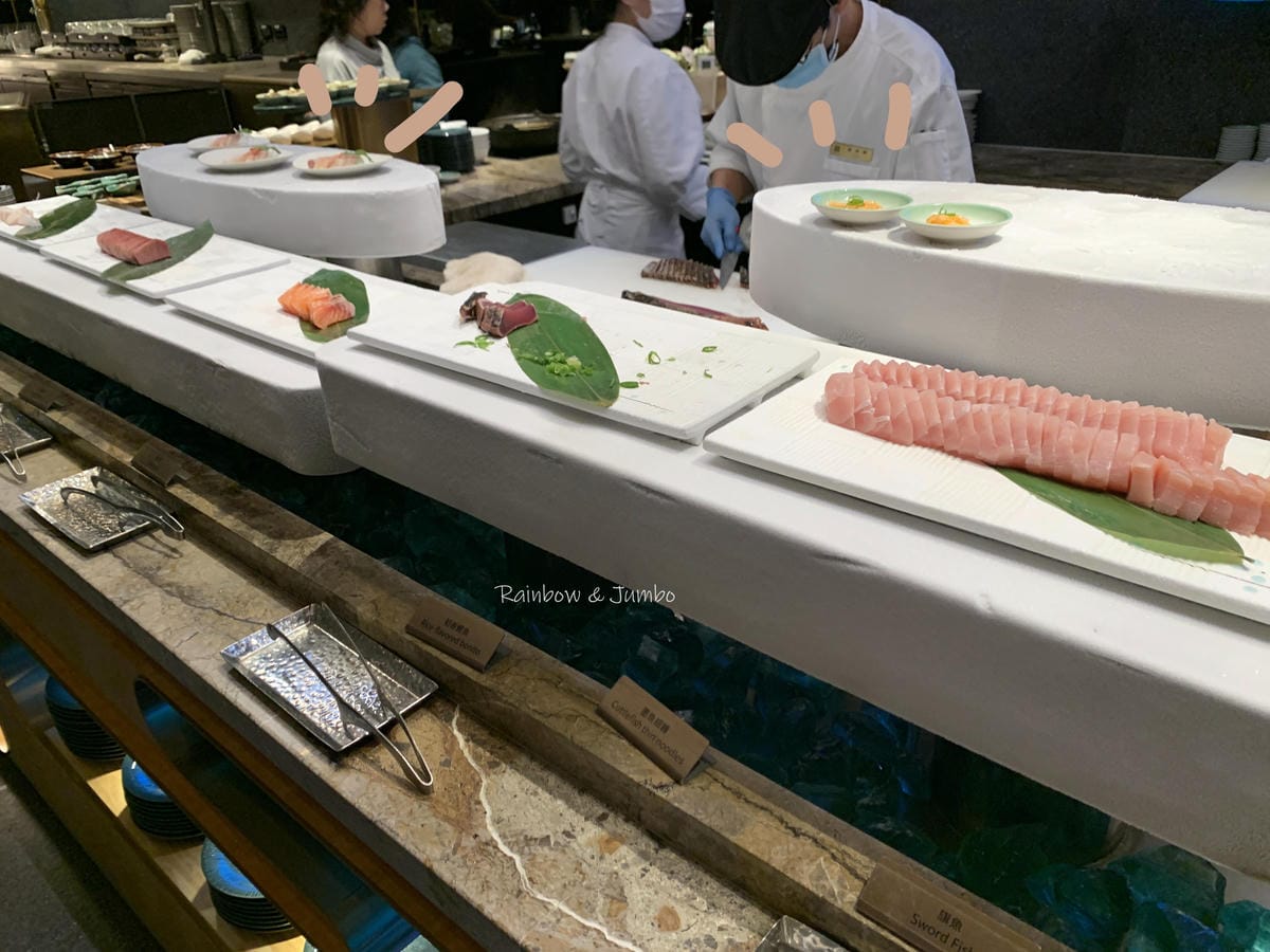 【不專業食記】台北南港|島語自助餐廳|從午餐就開始喝!漢來集 【不專業食記】台北南港|島語自助餐廳|從午餐就開始喝!漢來集