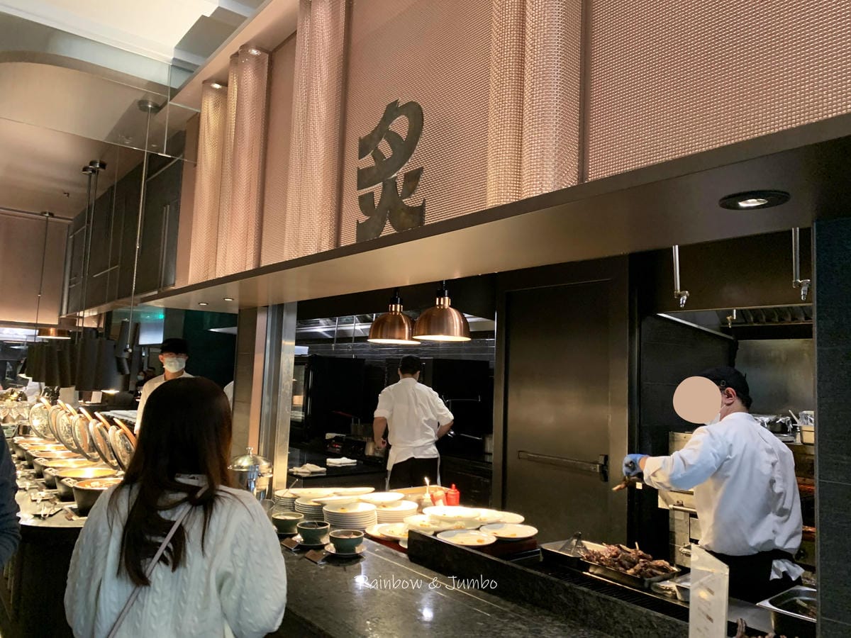 【不專業食記】台北南港|島語自助餐廳|從午餐就開始喝!漢來集 【不專業食記】台北南港|島語自助餐廳|從午餐就開始喝!漢來集