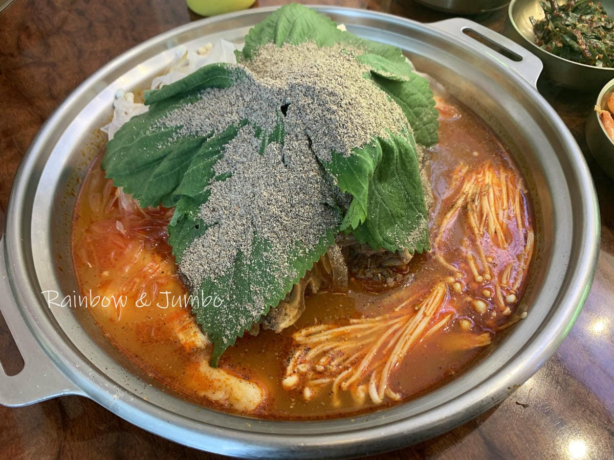 【不專業食記】台北中山|UNCLE-K 排骨火鍋店(合江火鍋 【不專業食記】台北中山|UNCLE-K 排骨火鍋店(合江火鍋
