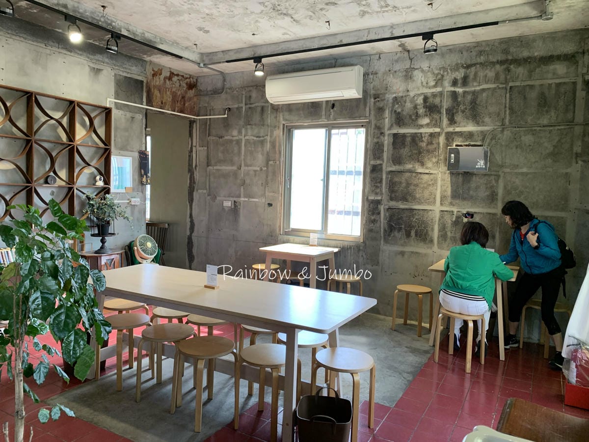 【苗栗旅遊|苗栗美食】苗栗後龍|重成商號|苗栗海線超人氣咖啡 【苗栗旅遊|苗栗美食】苗栗後龍|重成商號|苗栗海線超人氣咖啡