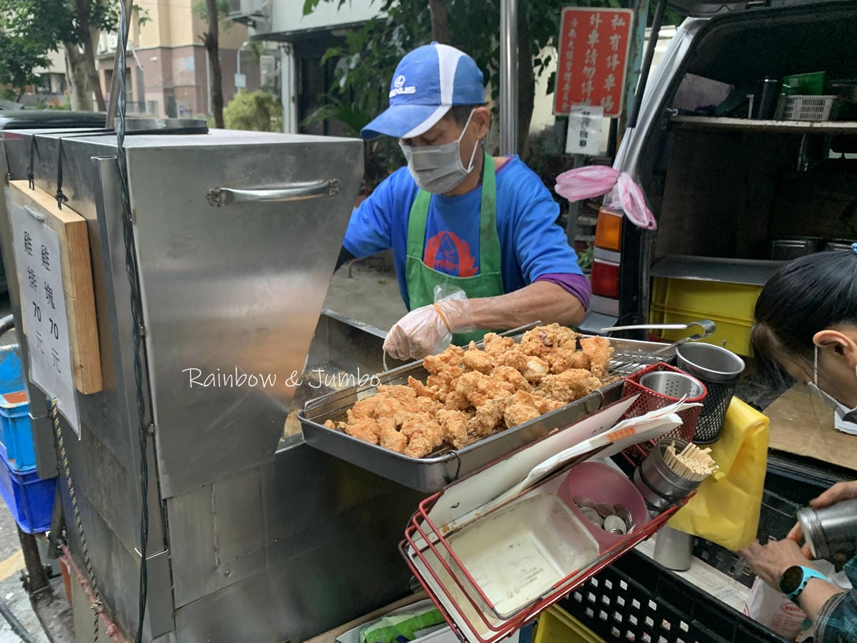 【不專業食記】台北中正|一志雞排|立法院三寶之一的平價傳統雞 【不專業食記】台北中正|一志雞排|立法院三寶之一的平價傳統雞
