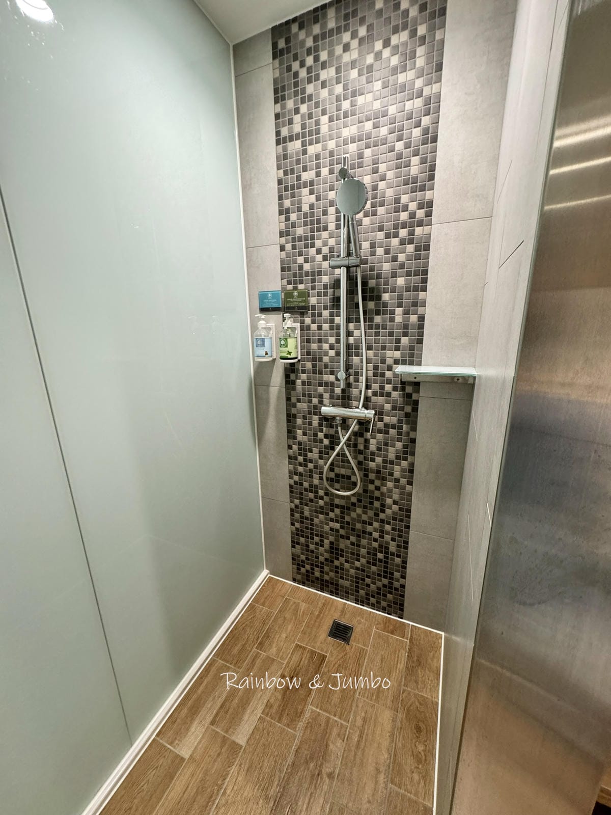 【台中中區｜台中住宿】台中鳳凰酒店｜無障礙友善空間，早餐有各