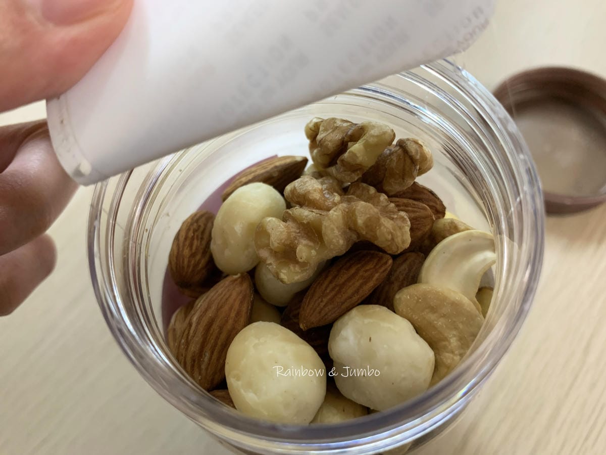 【不專業食記】禮盒開箱|千果坊堅果禮盒|送禮堅果選擇,低調的 【不專業食記】禮盒開箱|千果坊堅果禮盒|送禮堅果選擇,低調的